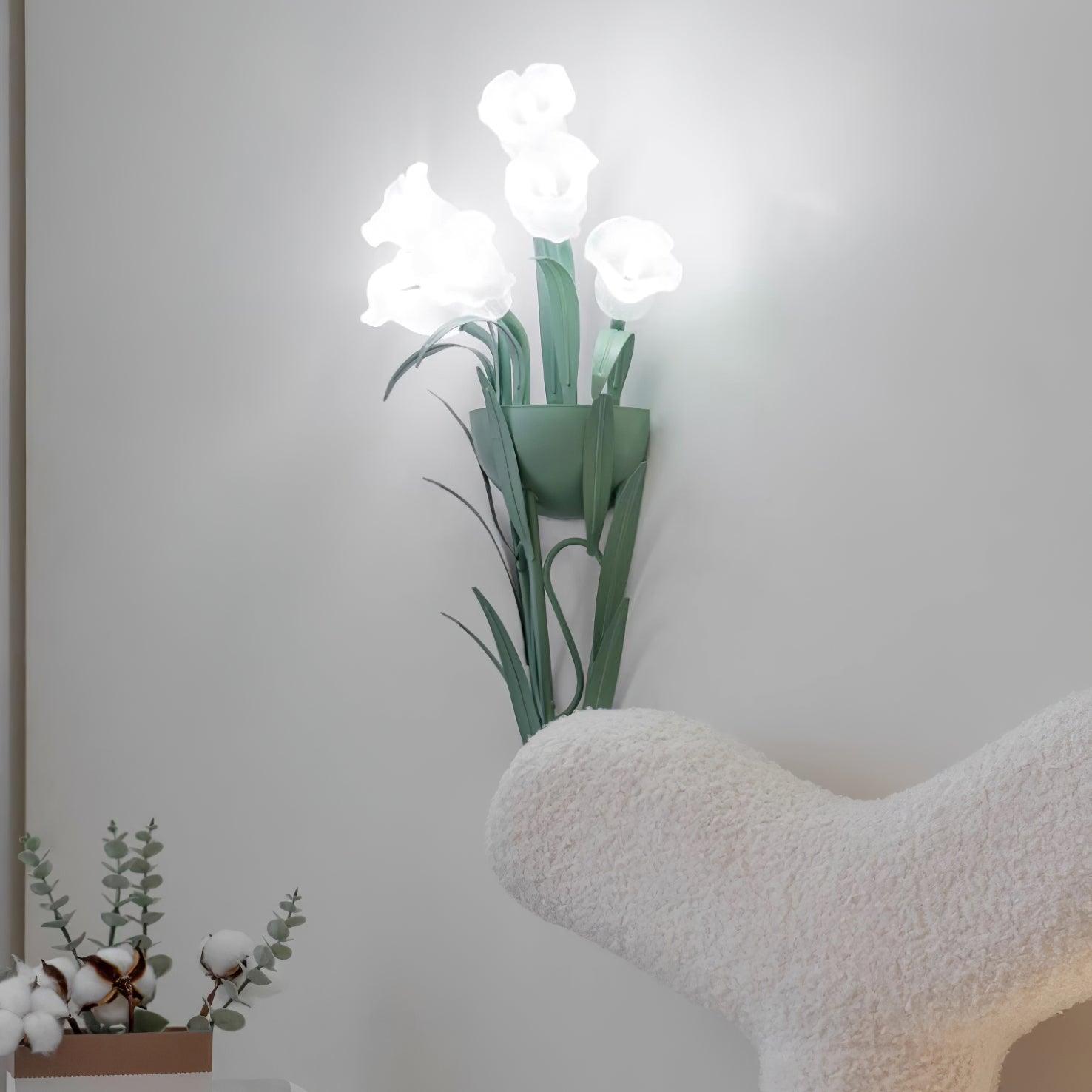 Lunafleur Lily Wall Lamp - Neutralighting