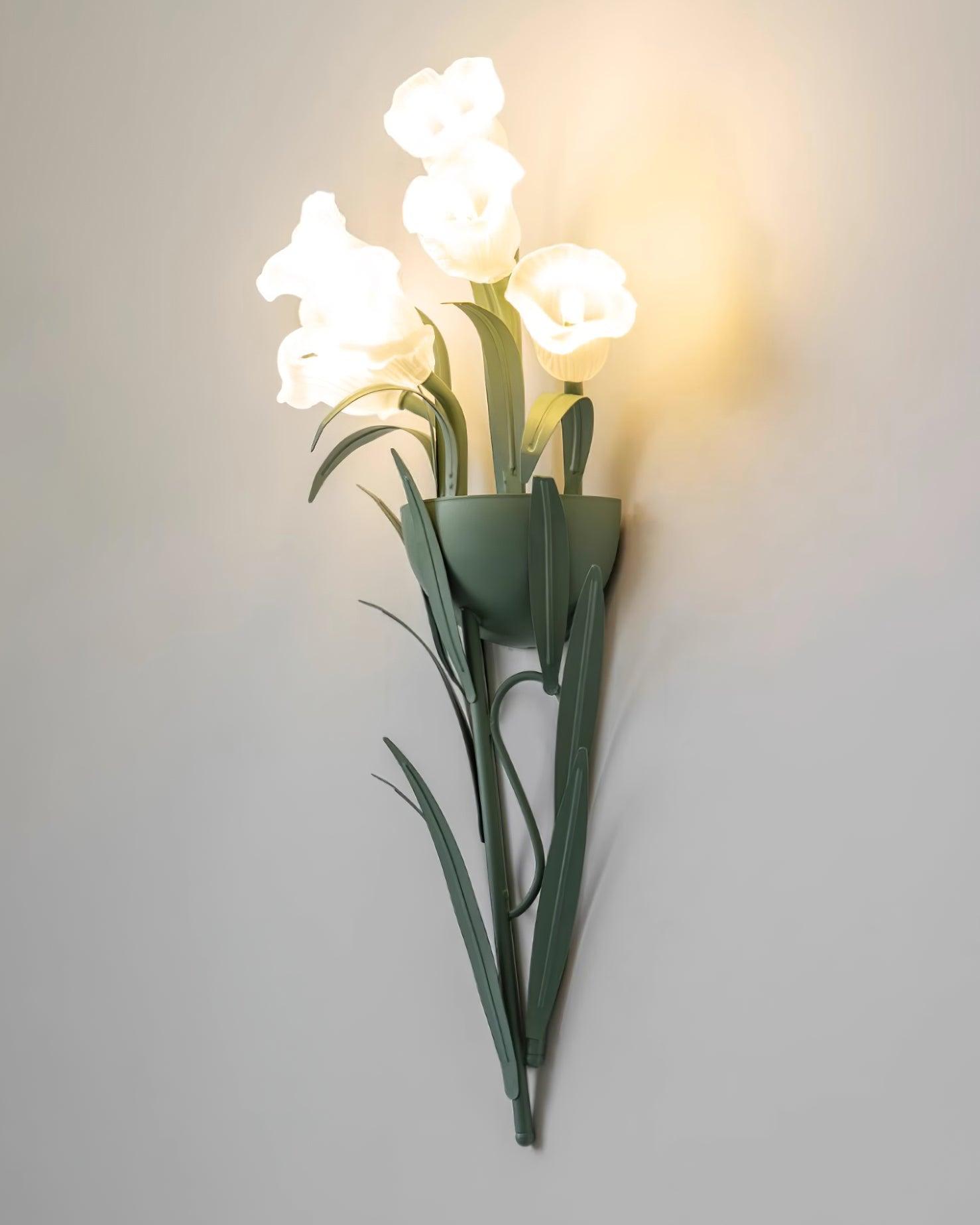 Lunafleur Lily Wall Lamp - Neutralighting
