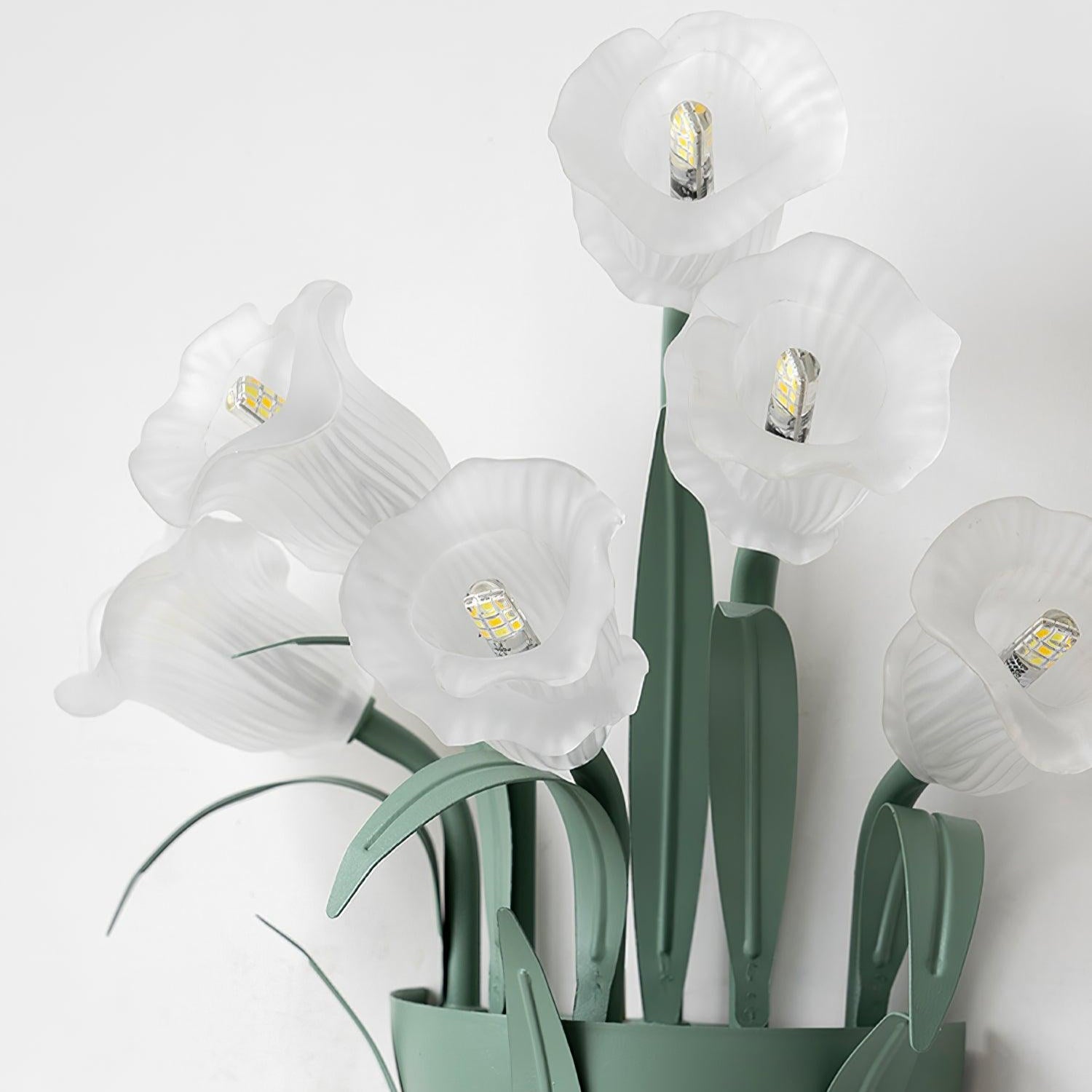 Lunafleur Lily Wall Lamp - Neutralighting
