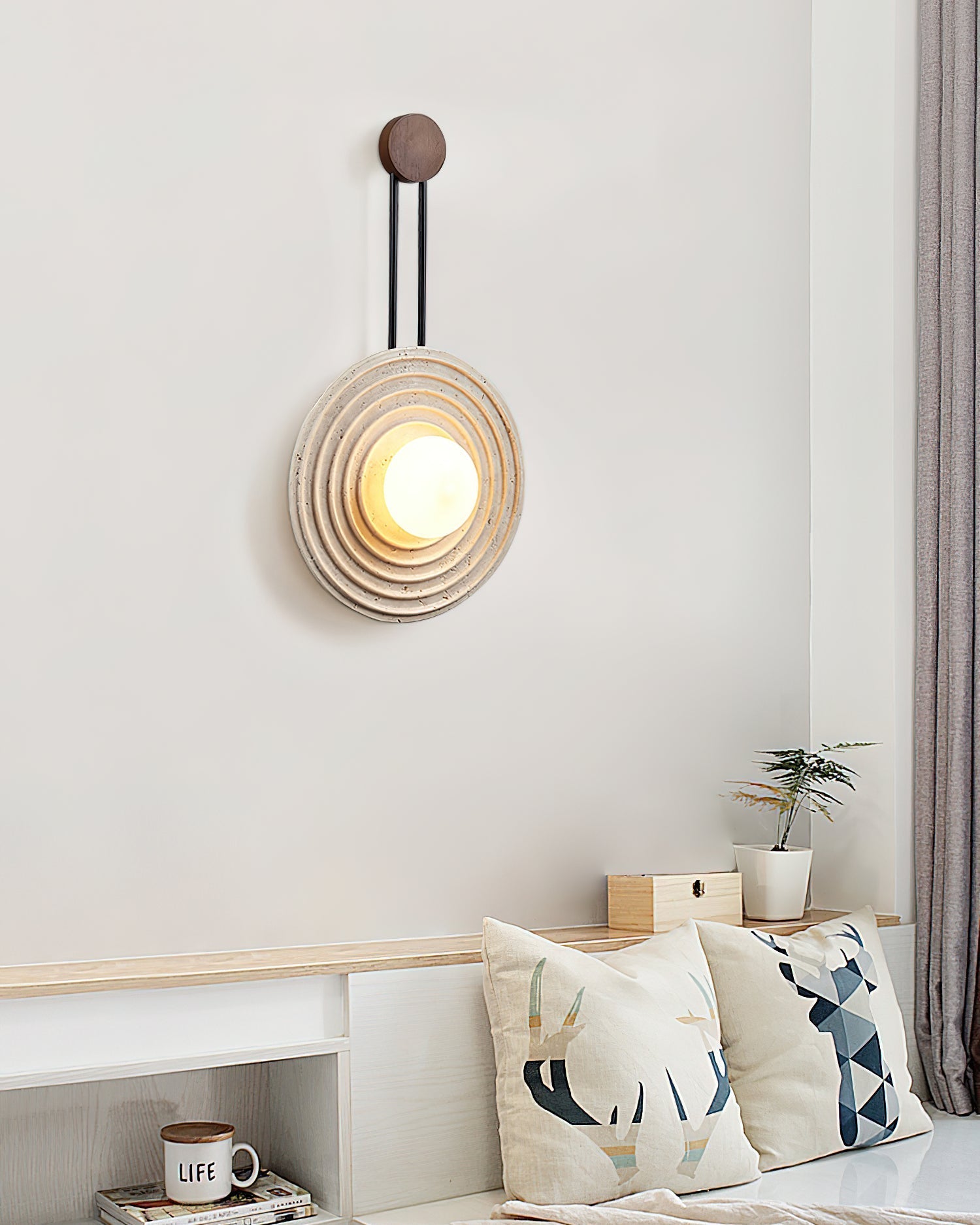 Isoror Spiral-Ring Travertine Wall Light - Neutralighting