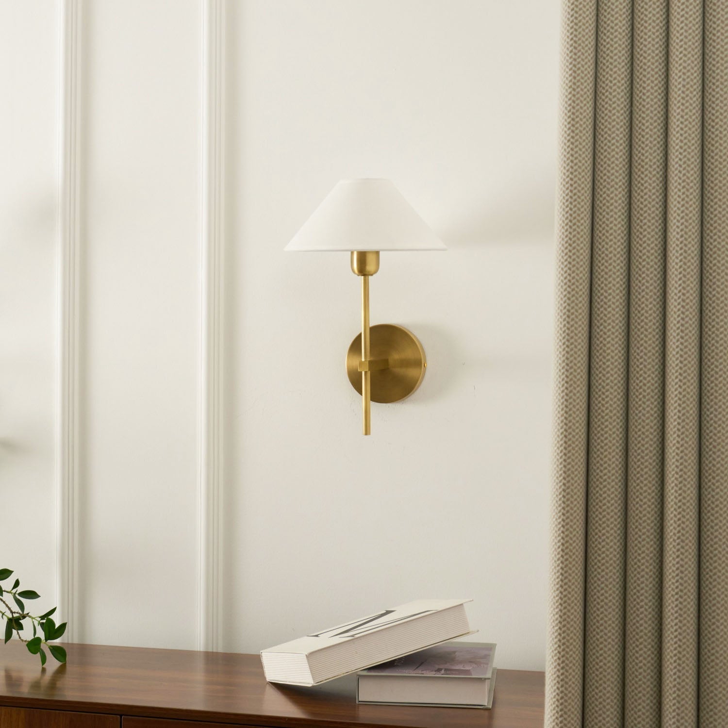 Genevieve Wall Lamp Fabric - Neutralighting