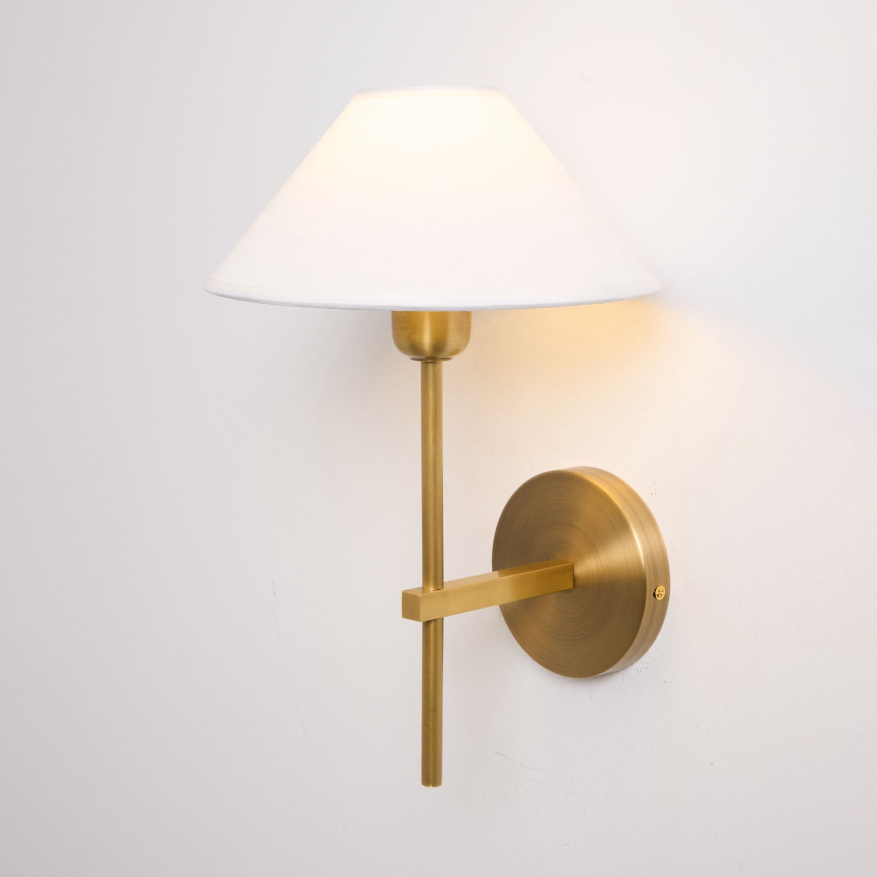 Genevieve Wall Lamp Fabric - Neutralighting