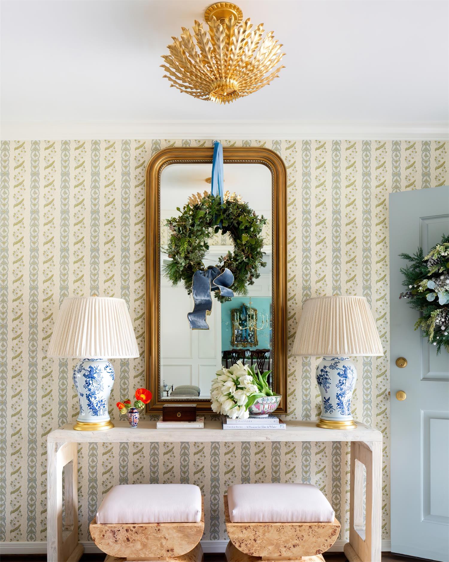 Geyon Golden Leaf Chandelier - Neutralighting