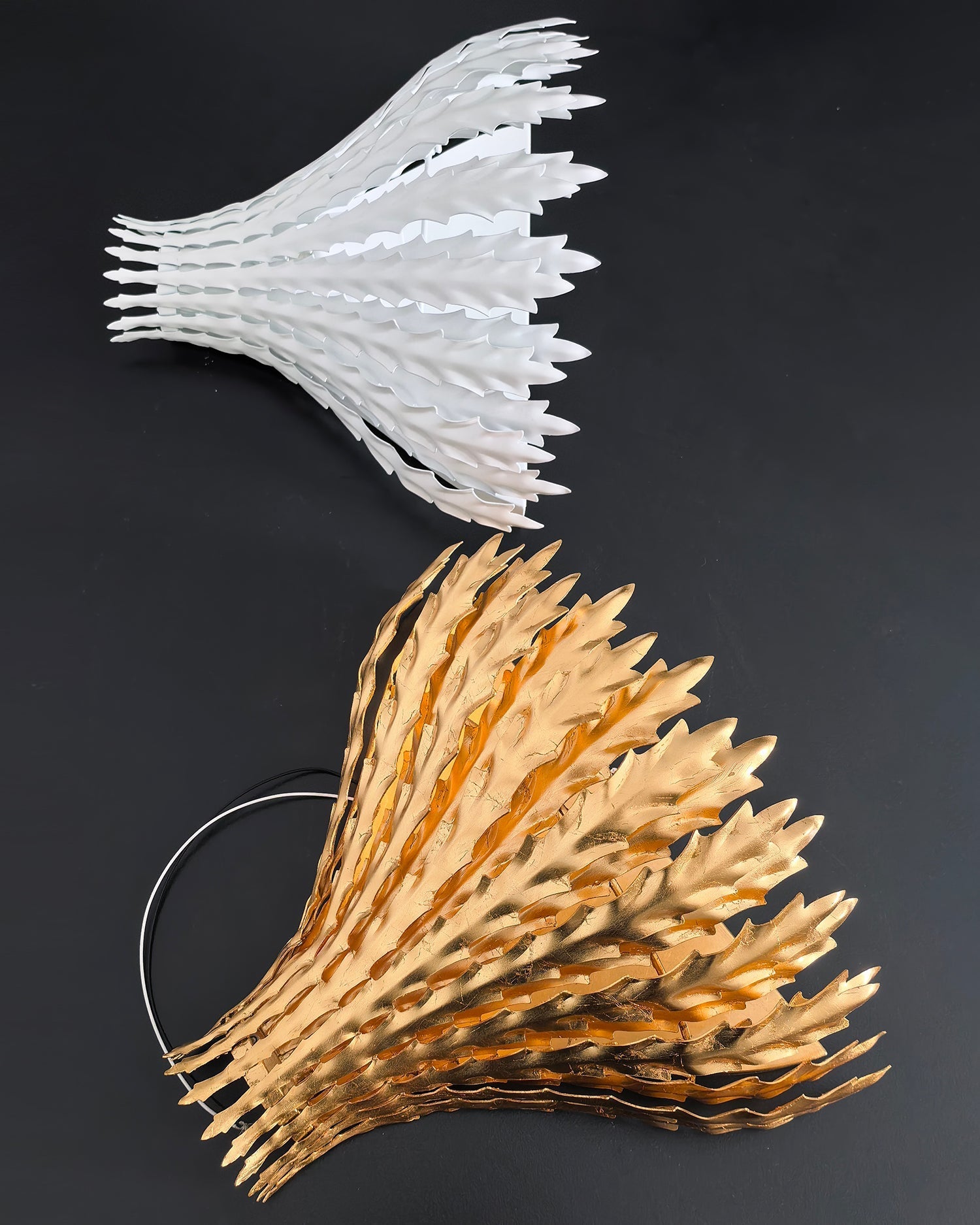 Wall Light Handmade Leaf Motif Metal Body Elegant Sconce - Neutralighting
