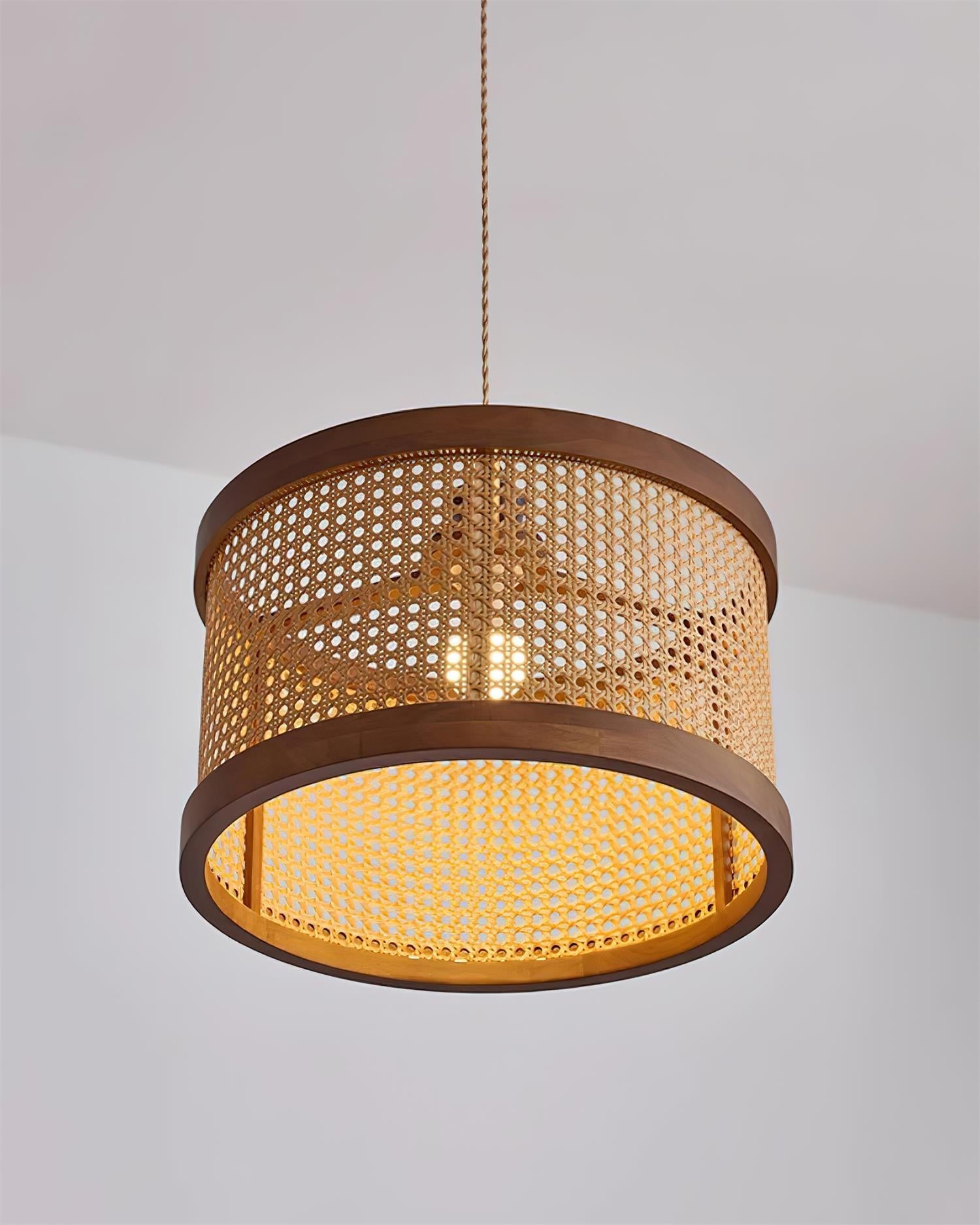Gudon Woven Rattan Pendant Lamp - Neutralighting