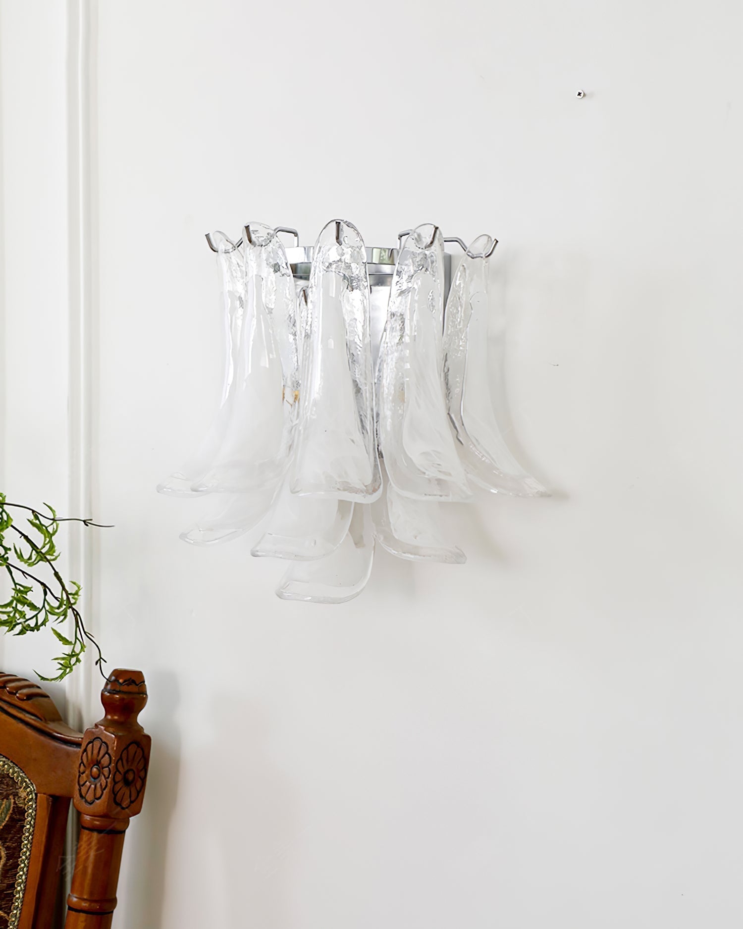 Aurora Wall Lamp Petal Glass Horseshoe Shaped Minimalist - Neutralighting