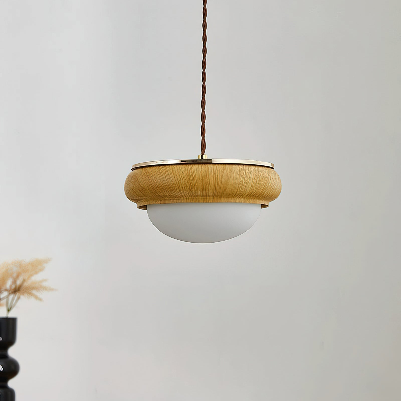 Quillon Wood Ring Pendant Lamp - Neutralighting