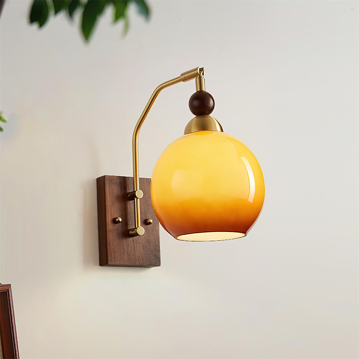 Jovene Amber Glass Wall Lamp - Neutralighting