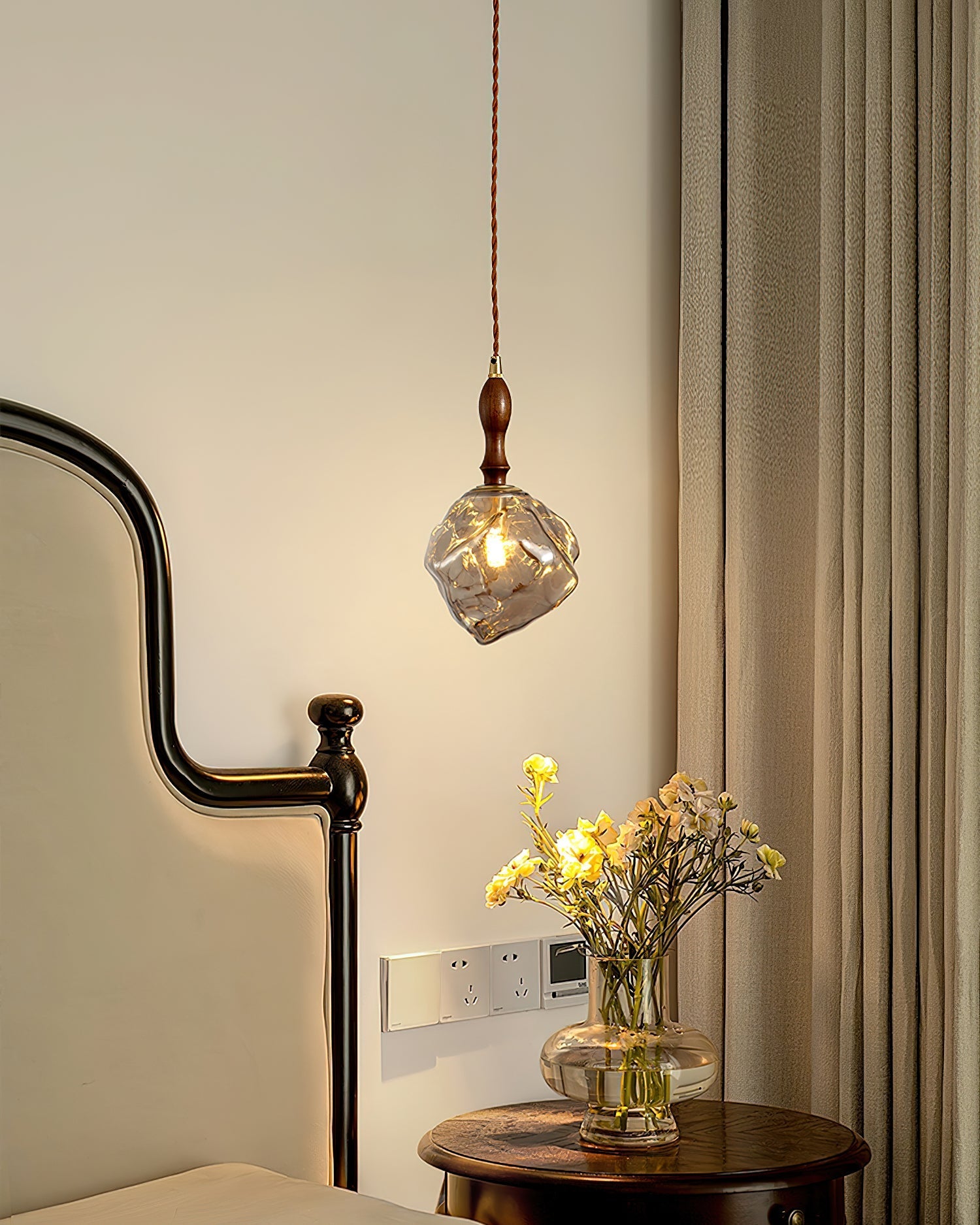 Pendant Light Walnut Wood Glass Cube - Neutralighting