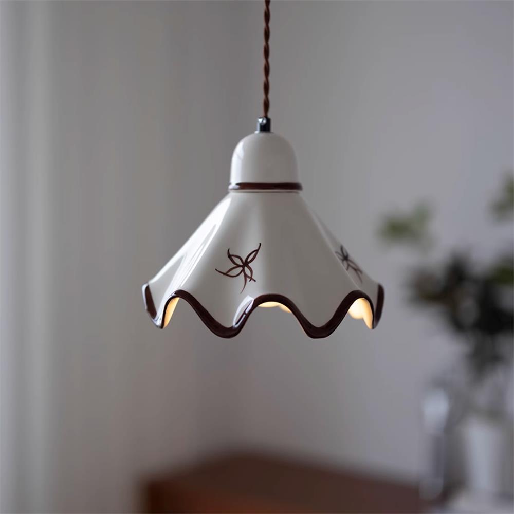 Pendant Lamp Ceramic Wavy Shade Rustic Brown Trim Retro Farmhouse - Neutralighting