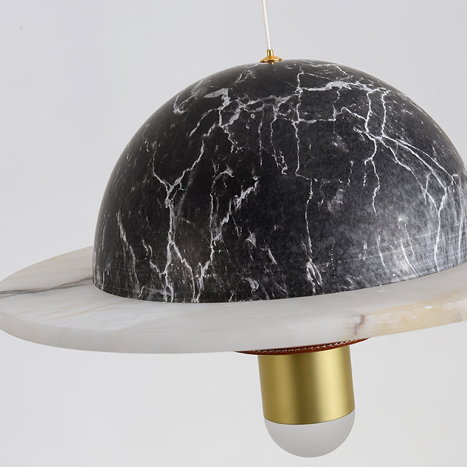 Jutta Pendant Lamp Marble Leather Fusion - Neutralighting