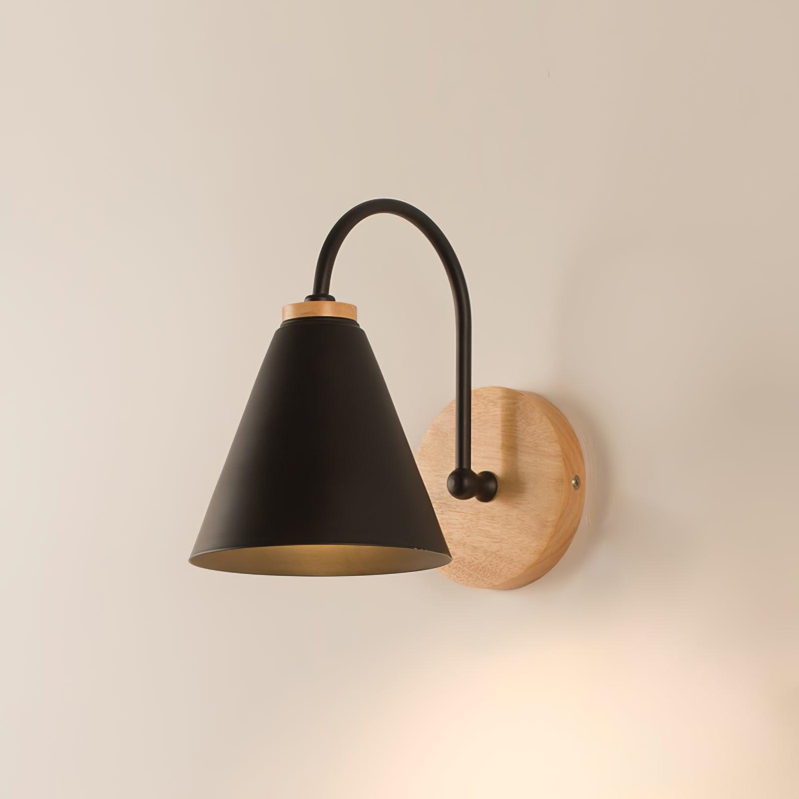 Sern Nordic Wood Wall Lamp - Neutralighting