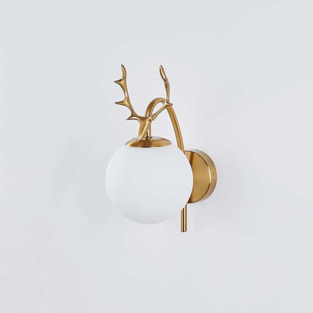 Valentina Modern Art-Deco Deer Bedside Wall Lamp, Black/Gold - Neutralighting