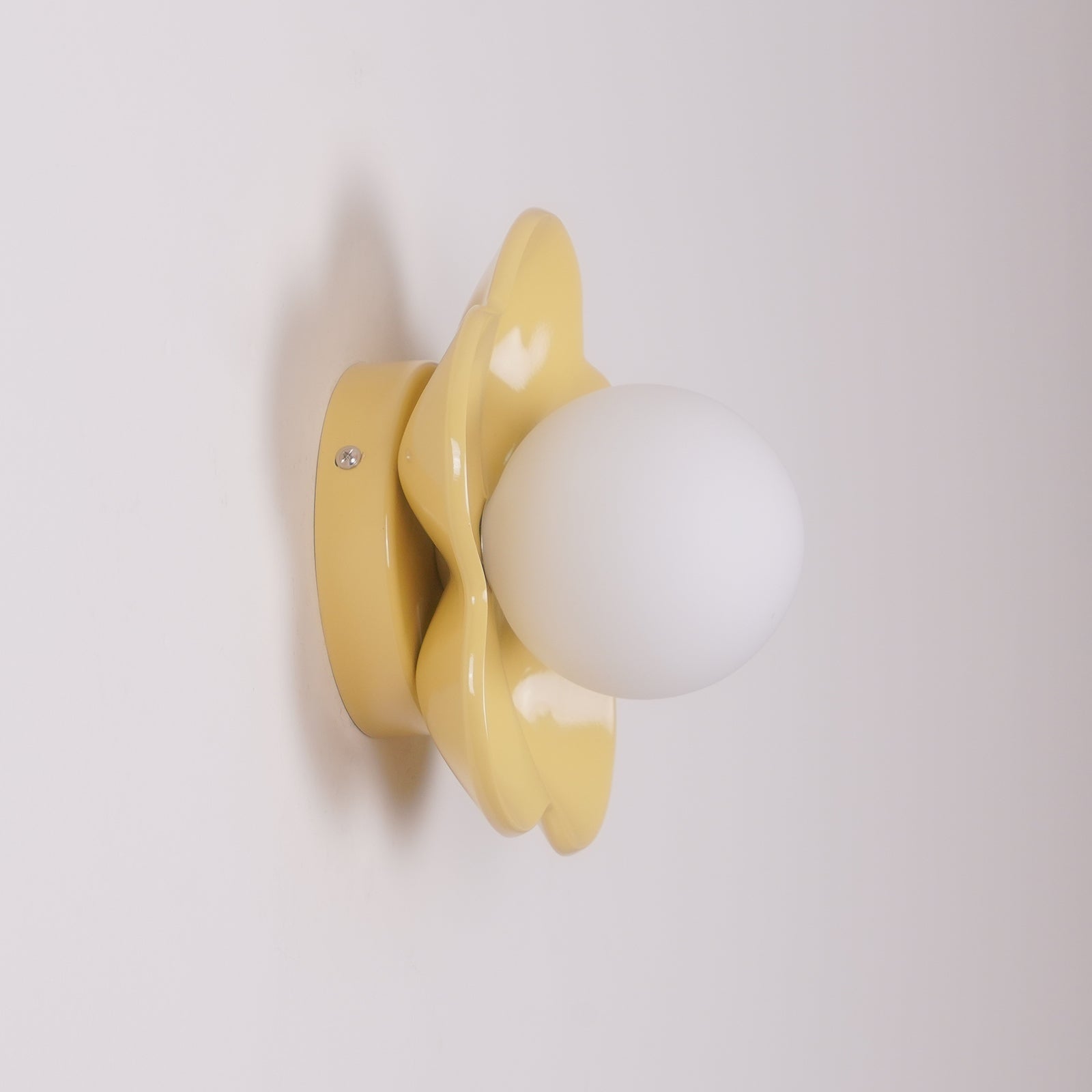 Meluna Yellow Flower Wall Lamp - Neutralighting