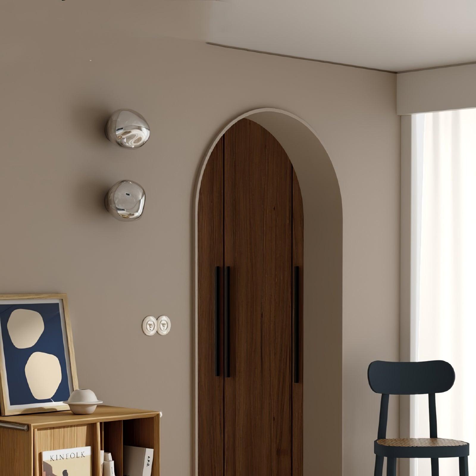 Auden Amber Glass Wall Lamp - Neutralighting