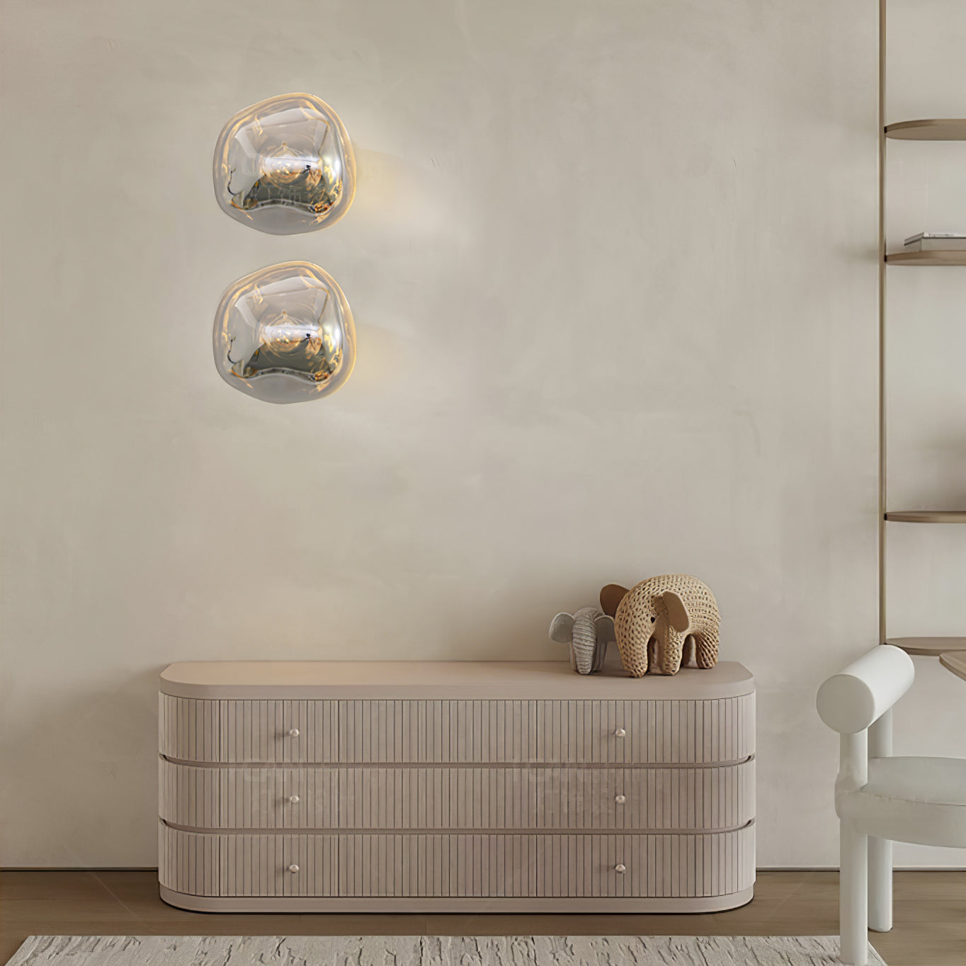 Auden Amber Glass Wall Lamp - Neutralighting