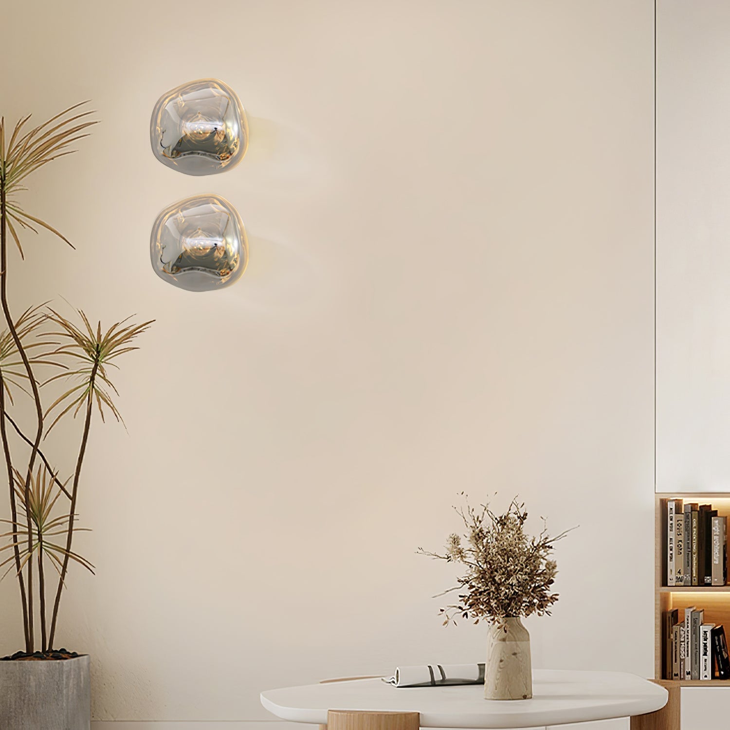 Auden Amber Glass Wall Lamp - Neutralighting