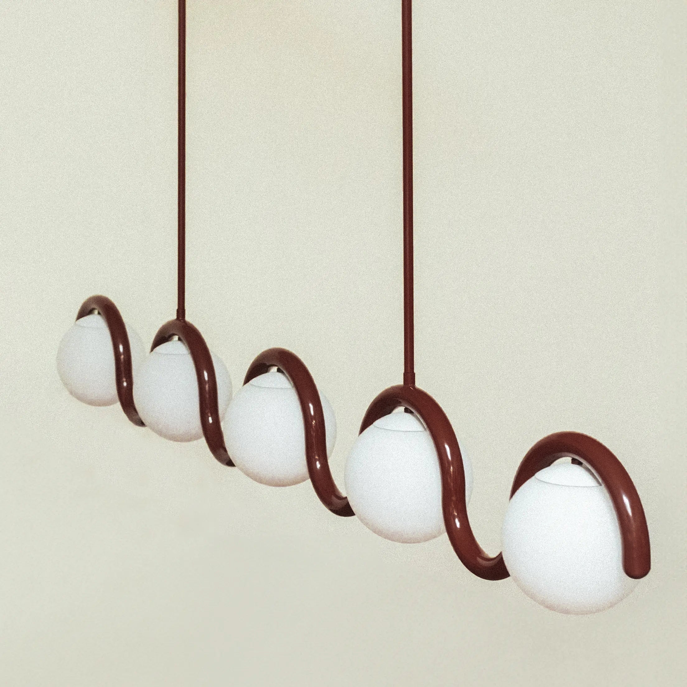 Uveta Linear Chandelier Red&Silver - Neutralighting