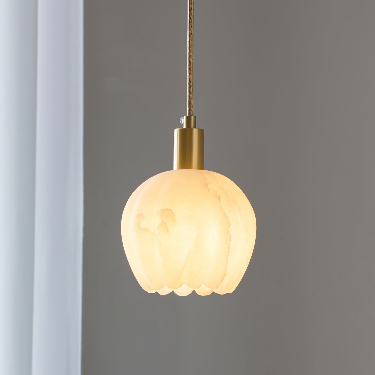 Ritta Pendant Light Flower-shaped Alabaster - Neutralighting