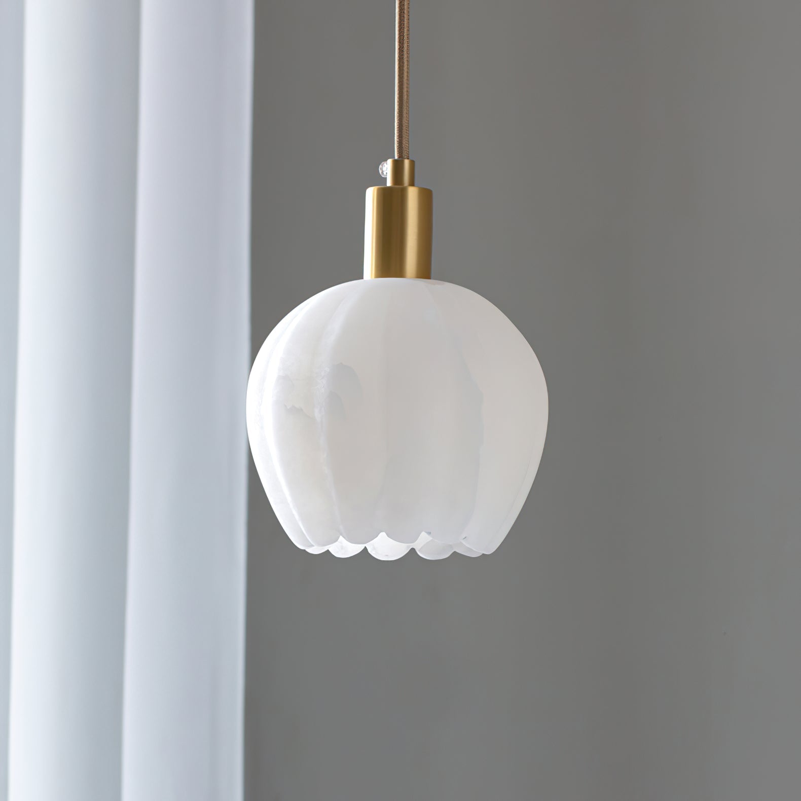 Ritta Pendant Light Flower-shaped Alabaster - Neutralighting