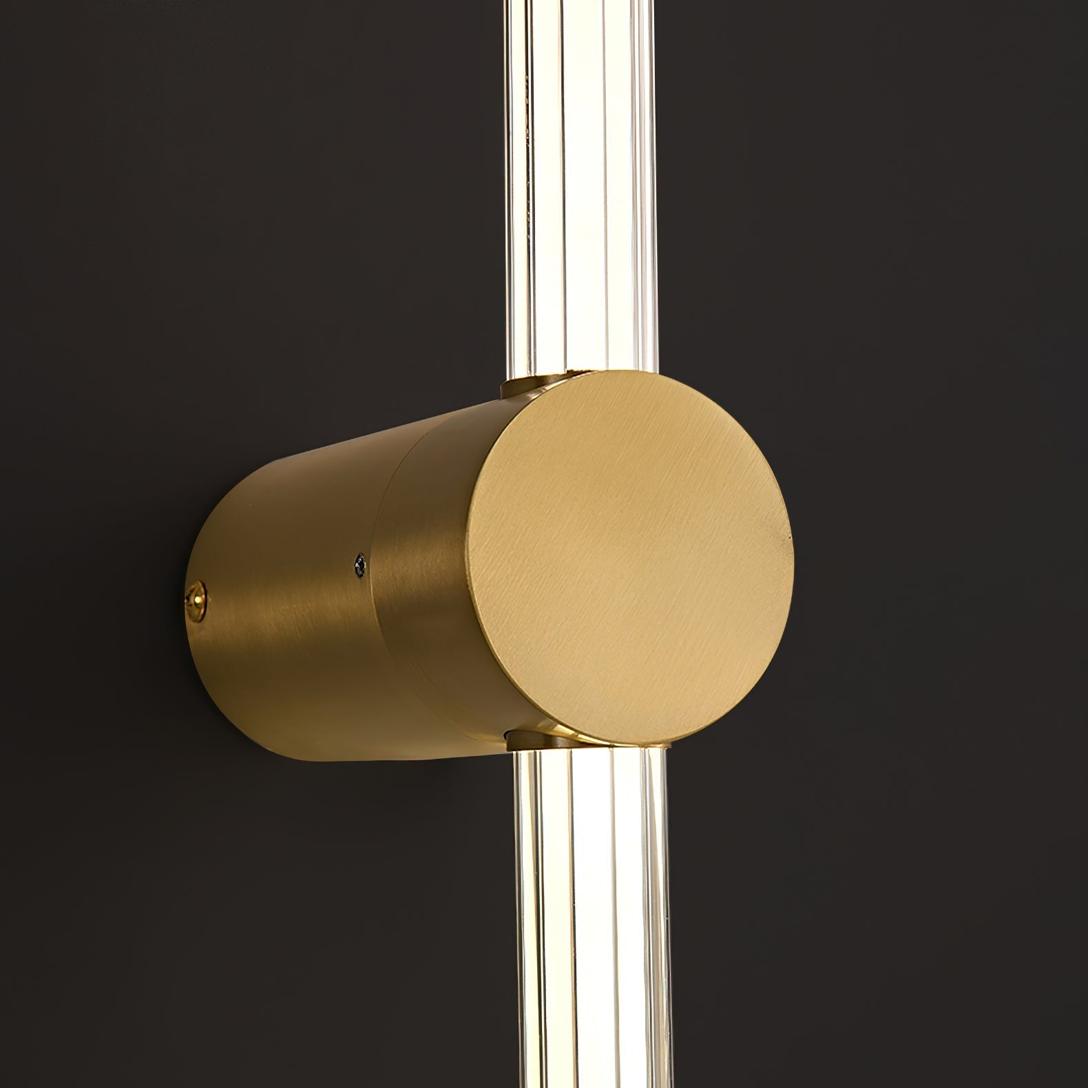 Vexy Linear LED Wall Light Gold - Neutralighting