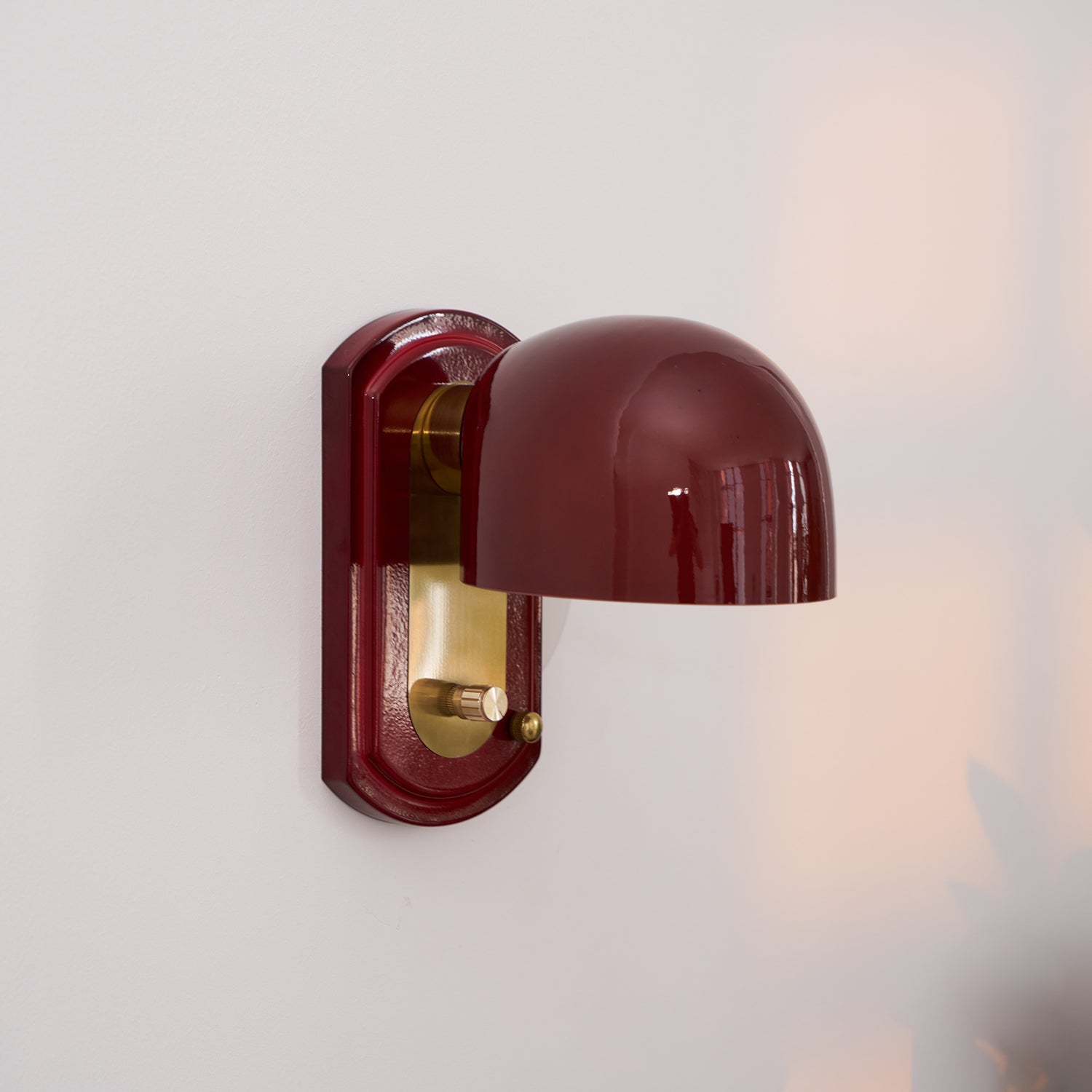 Marcellia Wall Lamp - Neutralighting