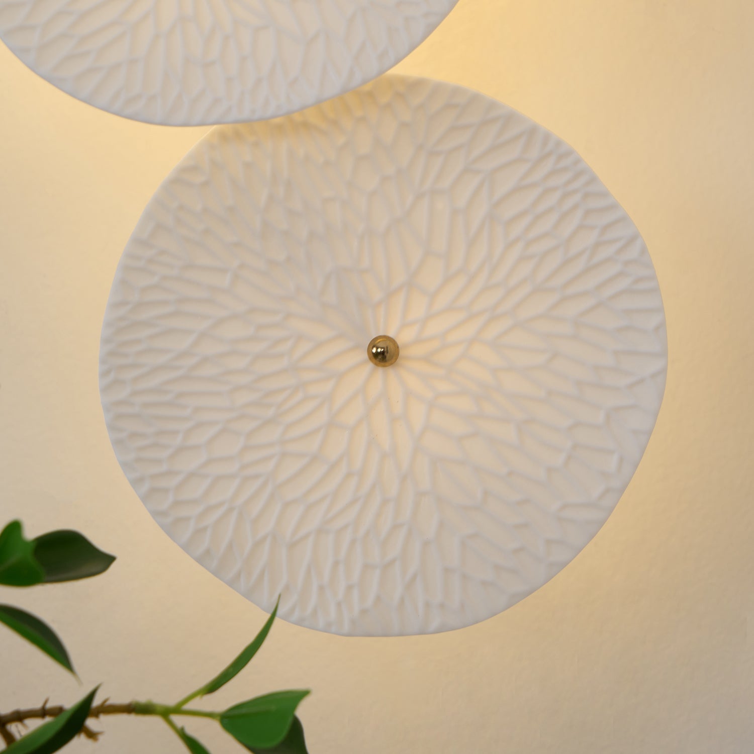 Kaivo Lotus Petal Wall Lamp - Neutralighting