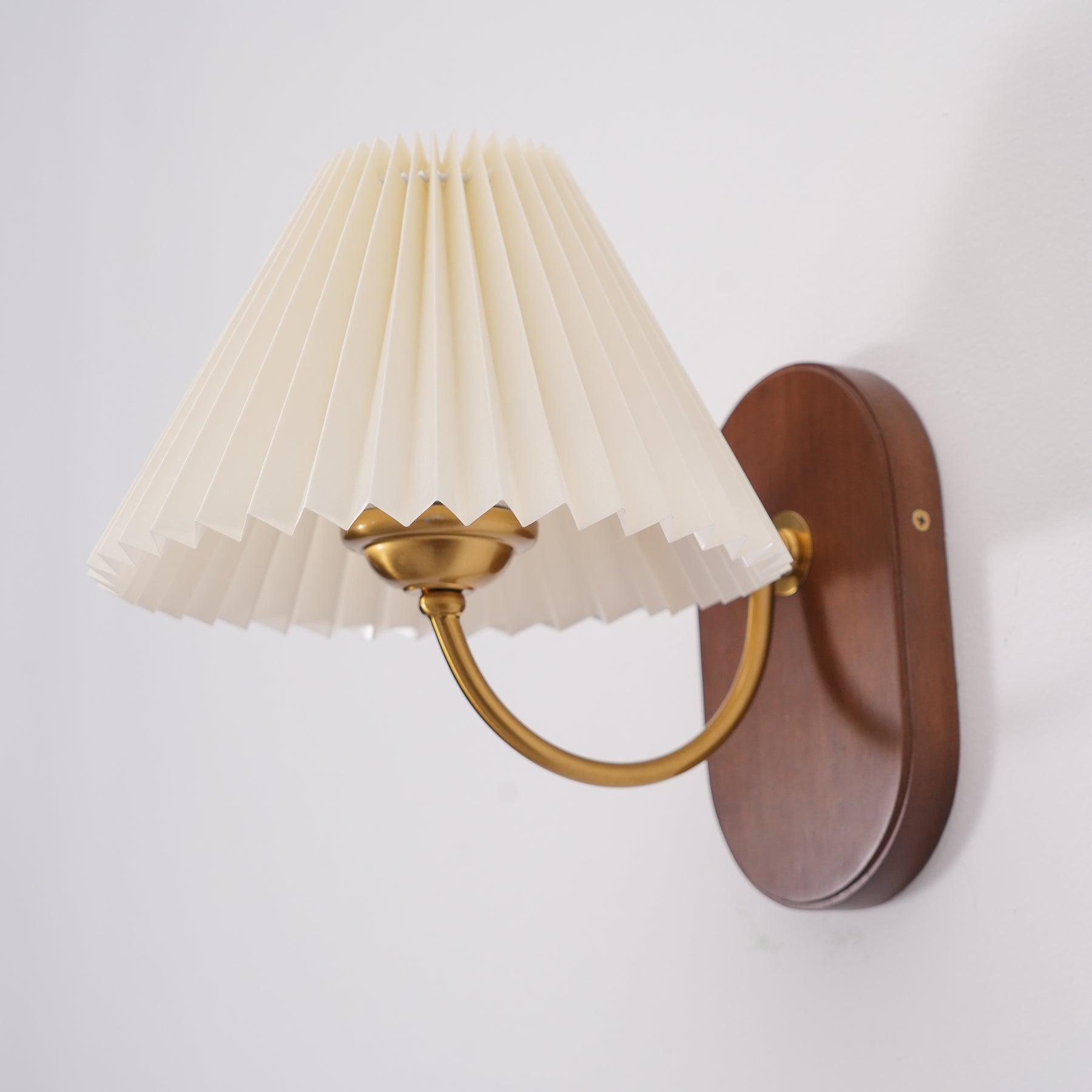 Solenne Vintage Pleated Shade Wall Lamp - Neutralighting