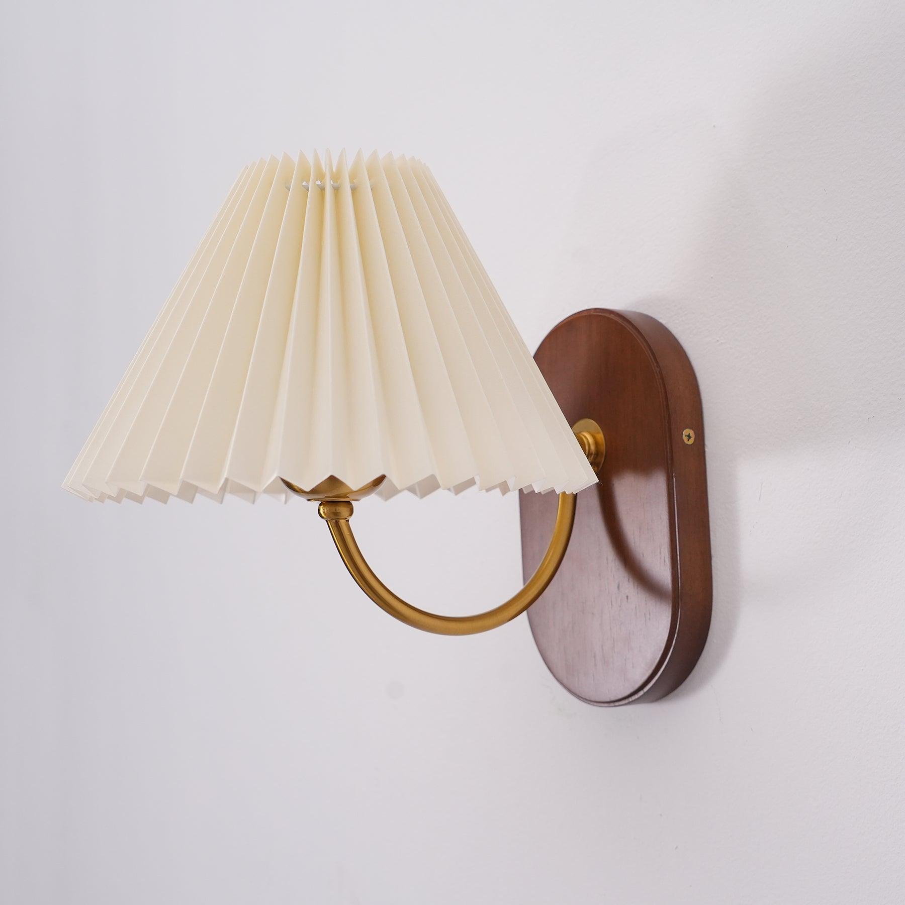 Solenne Vintage Pleated Shade Wall Lamp - Neutralighting