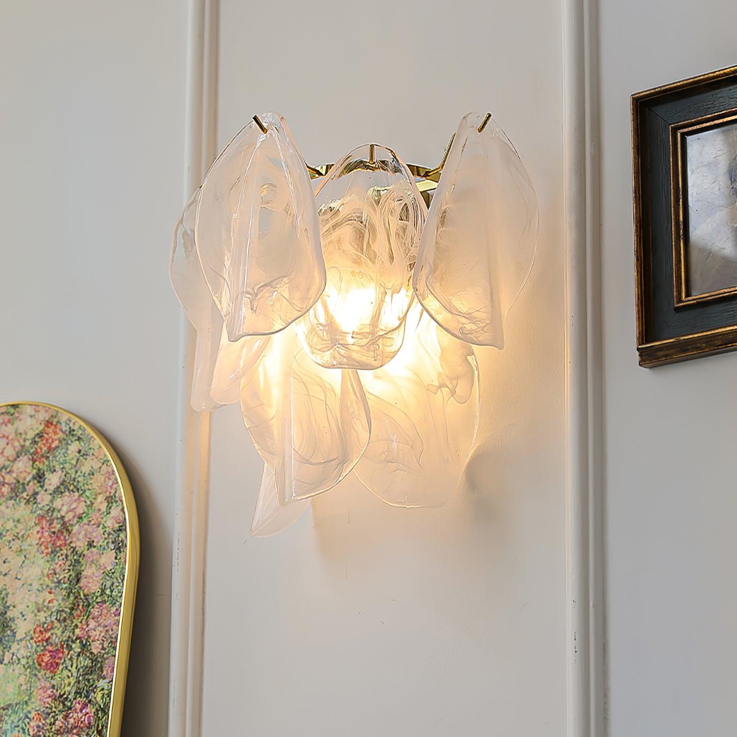 Evelo Petal Glass Wall Lamp - Neutralighting