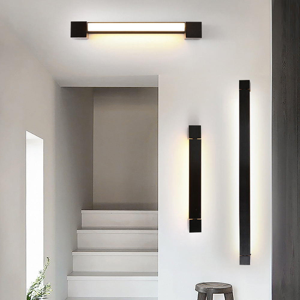 Arisha Black Wall Lamp Rotatable, 6 Size - Neutralighting