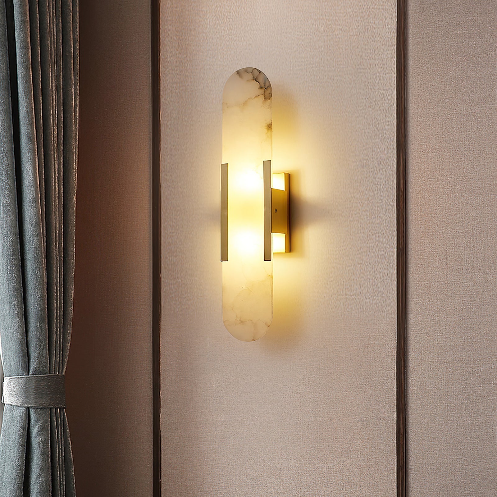 Veo Luxury Alabaster Wall Lamp