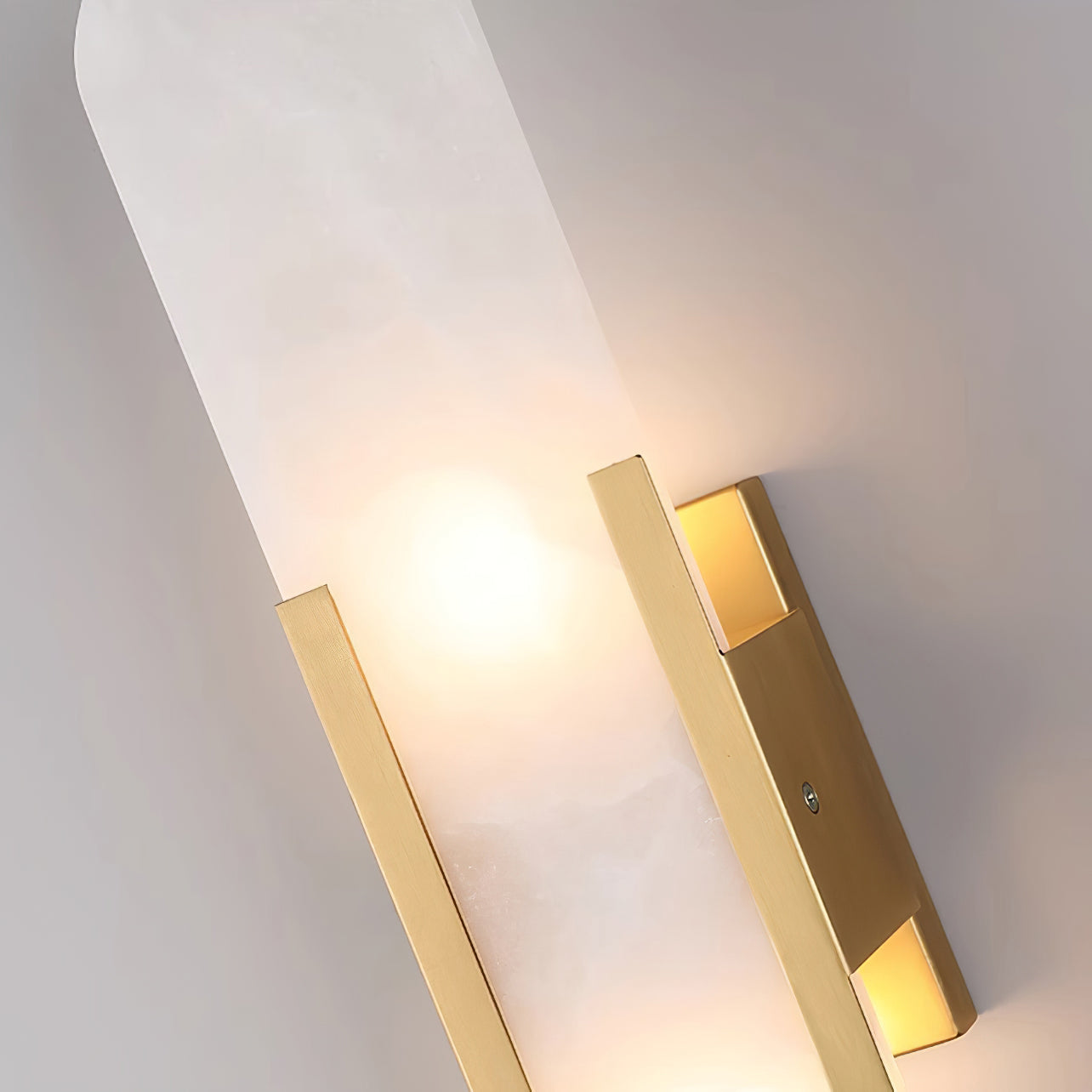 Veo Luxury Alabaster Wall Lamp