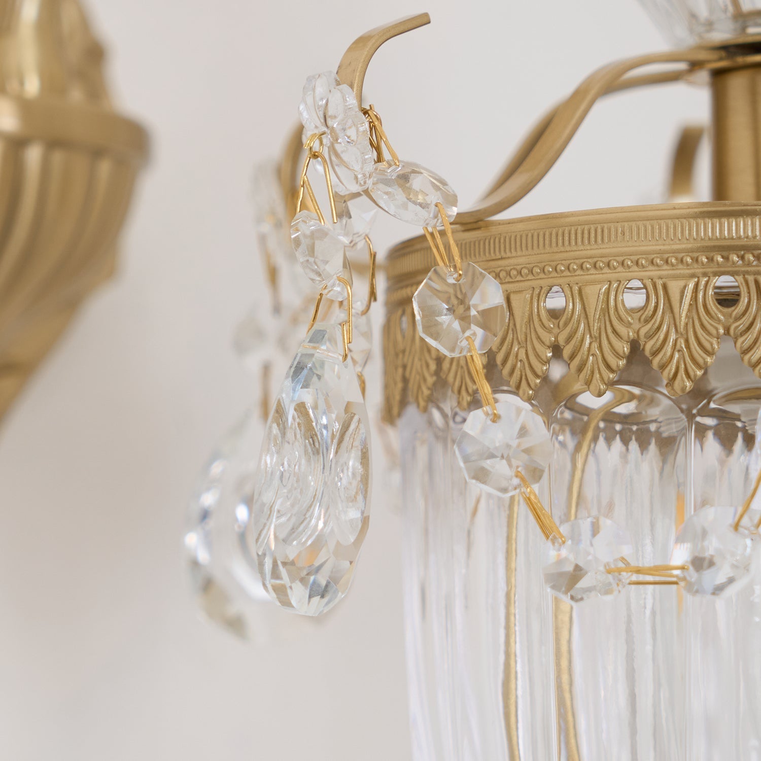 Elosia Gold Double Wall Lamp - Neutralighting