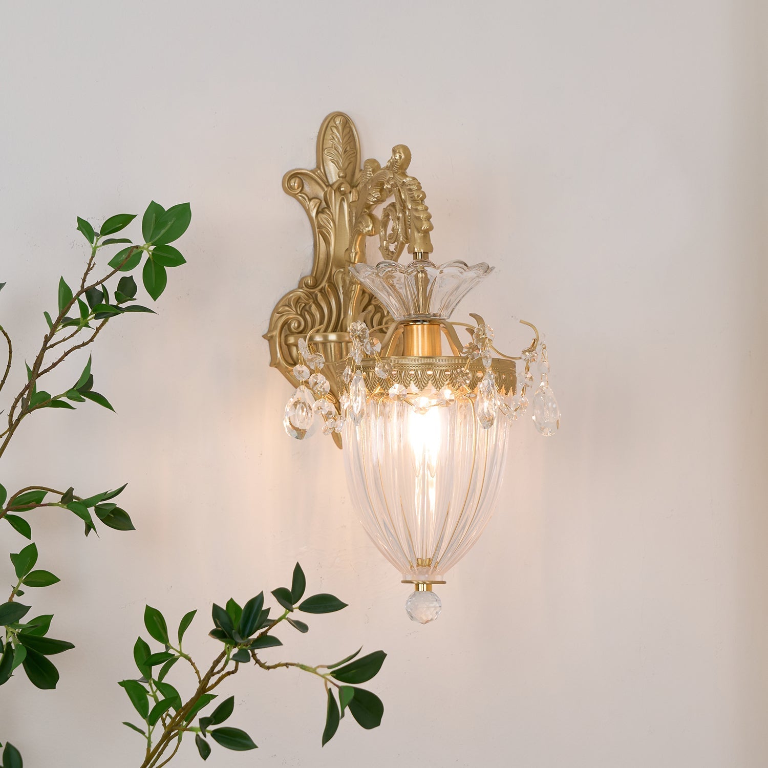 Elosia Gold Double Wall Lamp - Neutralighting