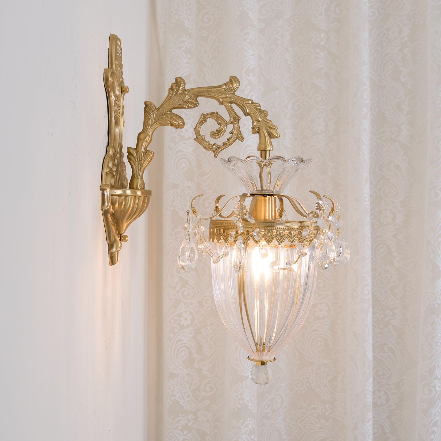Elosia Gold Double Wall Lamp - Neutralighting
