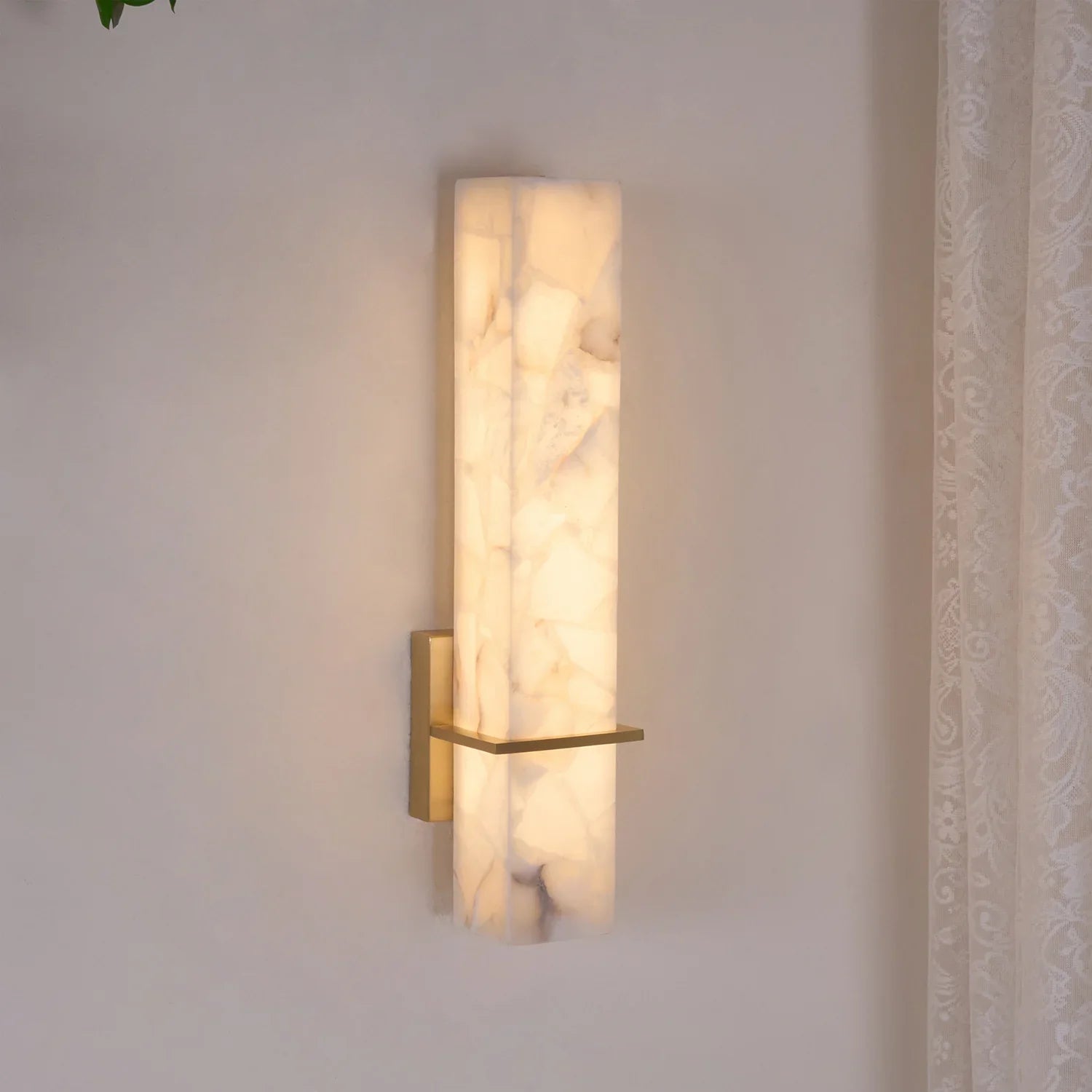 Ritta Wall Lamp White Alabaster Brass Modern Cuboid - Neutralighting