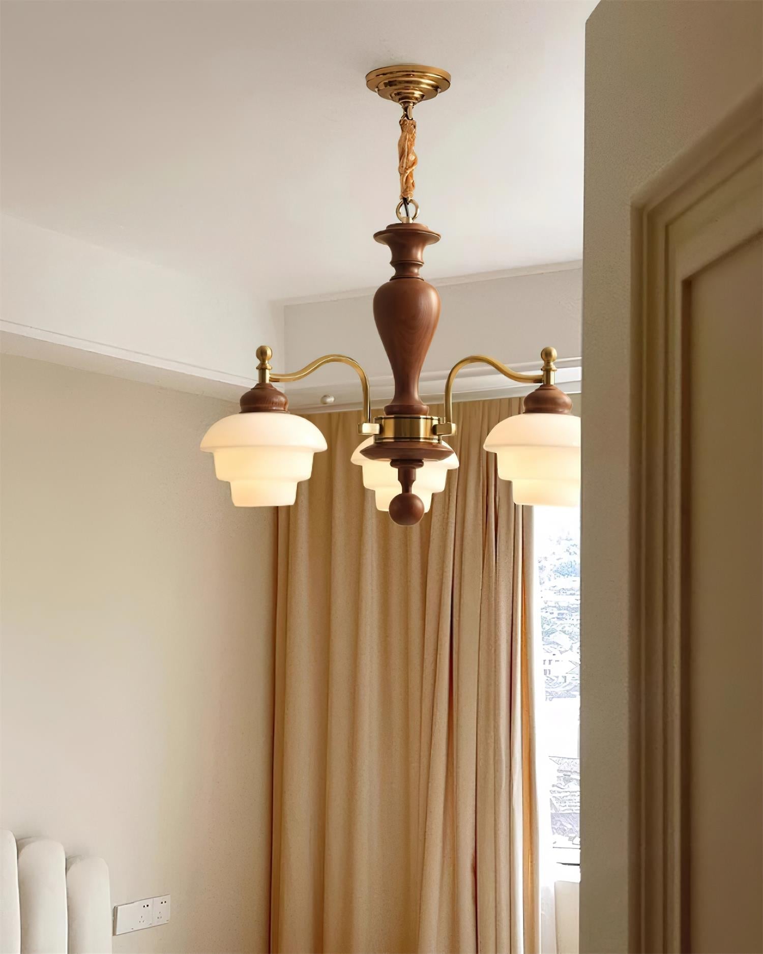 Hovian Wooden Chandelier - Neutralighting