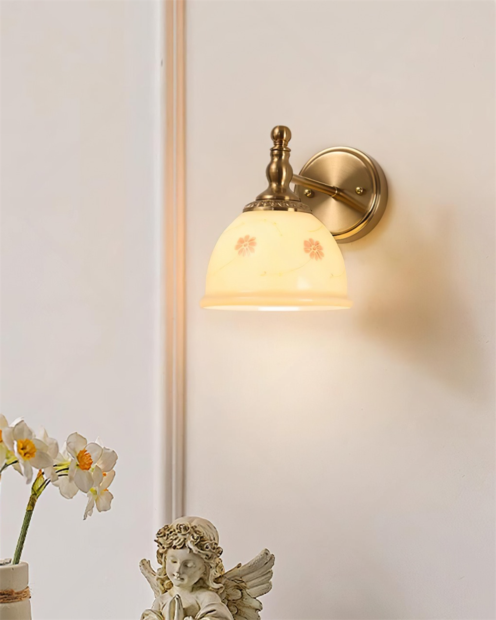 Mishya Floral Wall Lamp - Neutralighting