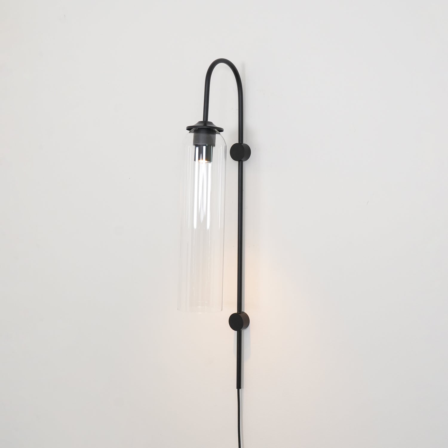 Talor Modern Glass Wall Lamp - Neutralighting