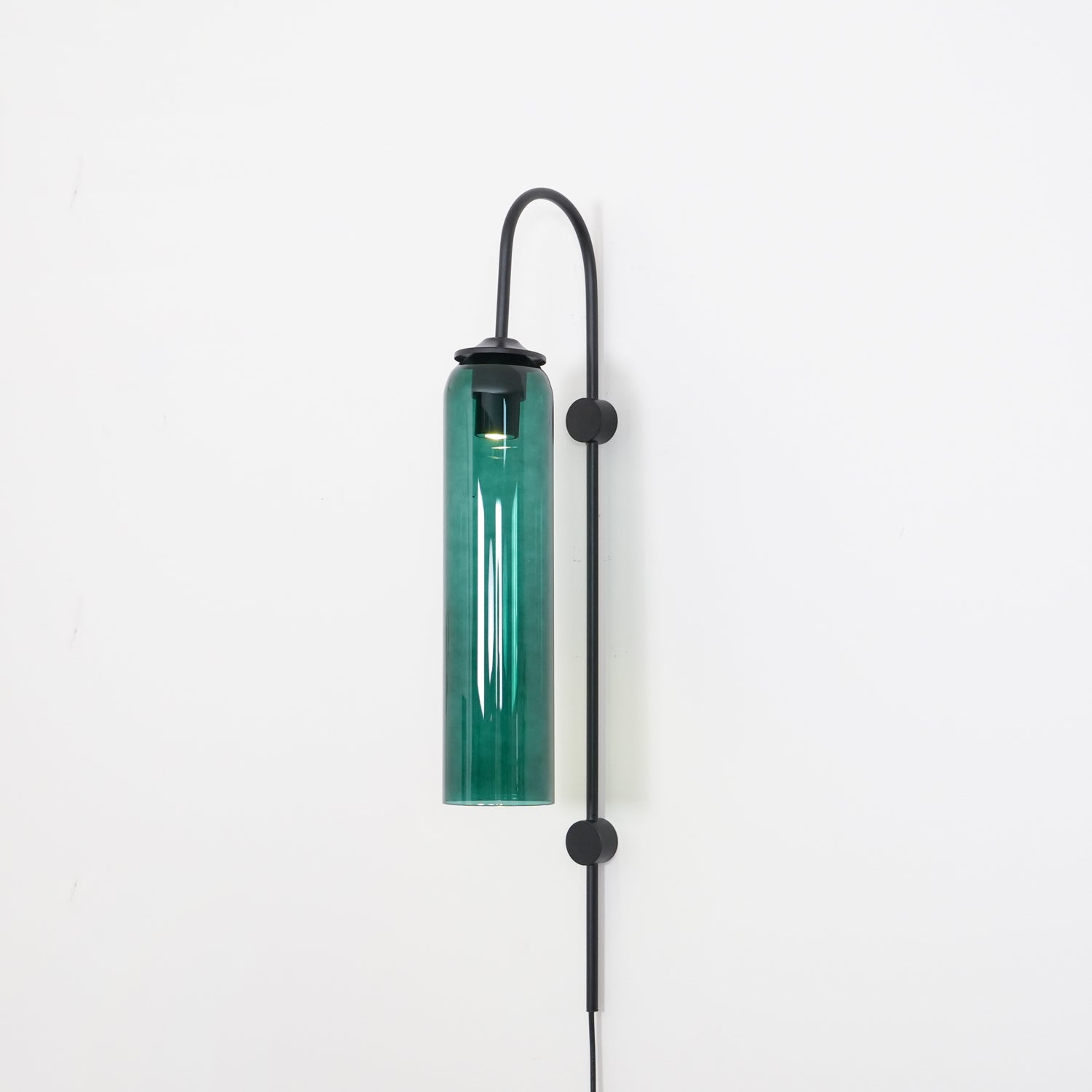 Talor Modern Glass Wall Lamp - Neutralighting