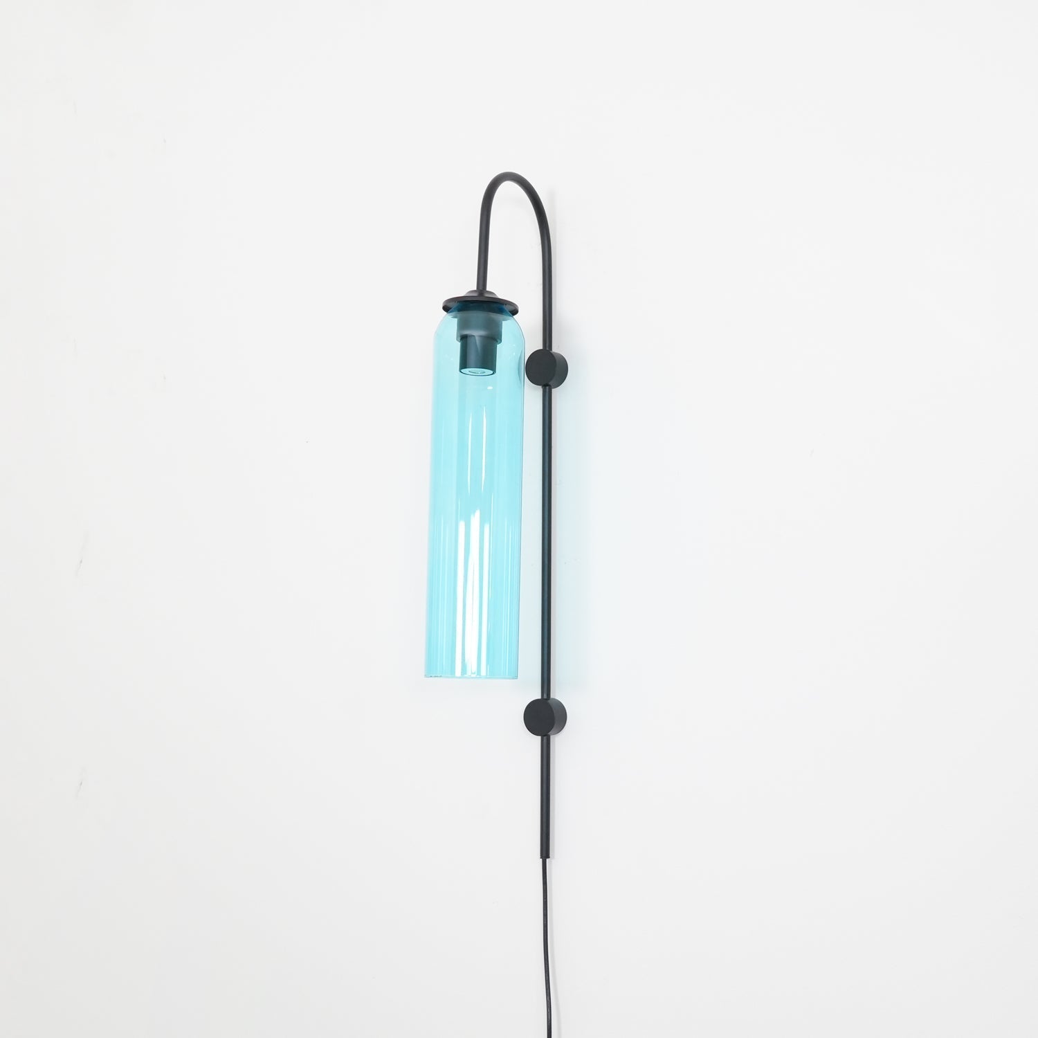 Talor Modern Glass Wall Lamp - Neutralighting