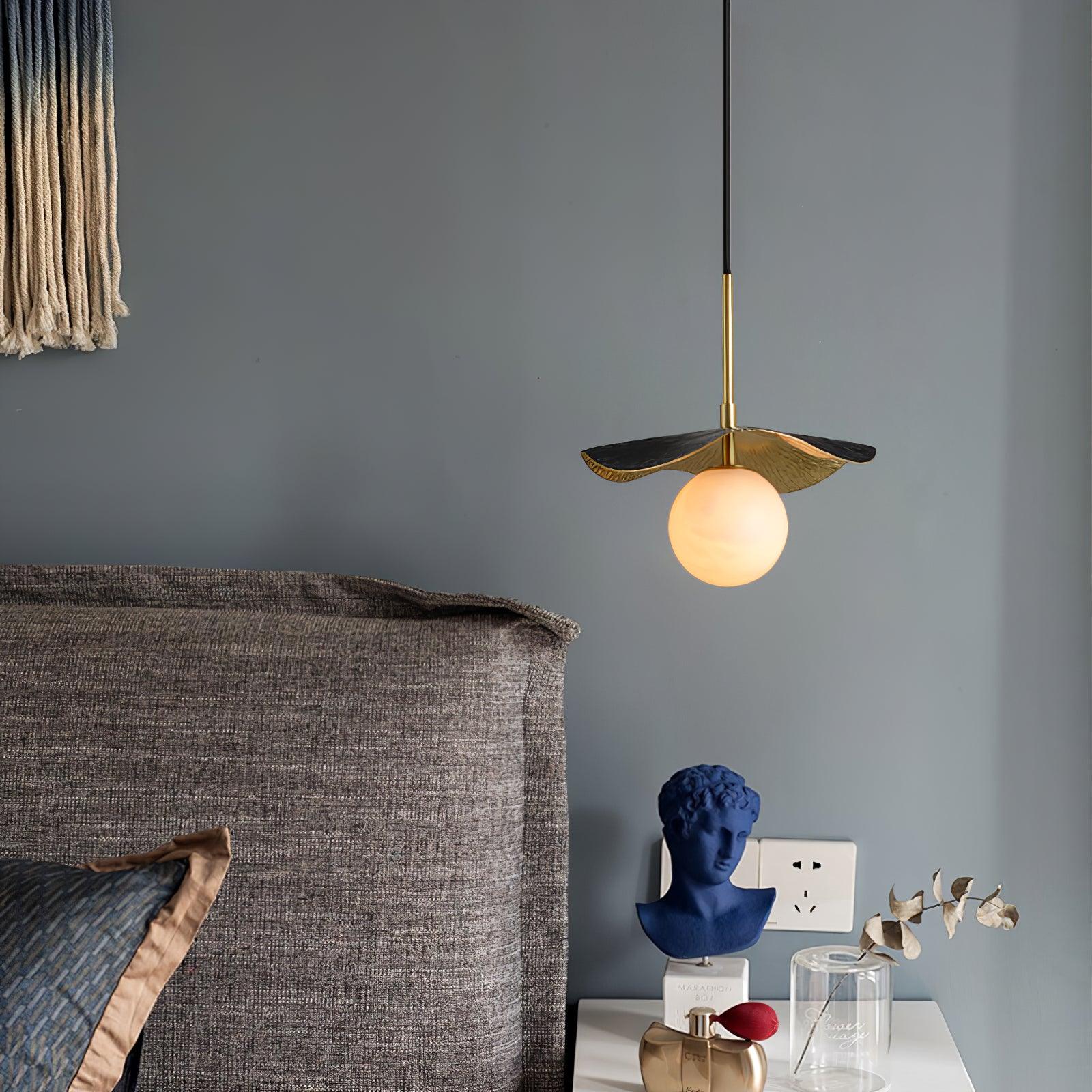 Ivvynen Leaf Canopy Alabaster Pendant Light - Neutralighting
