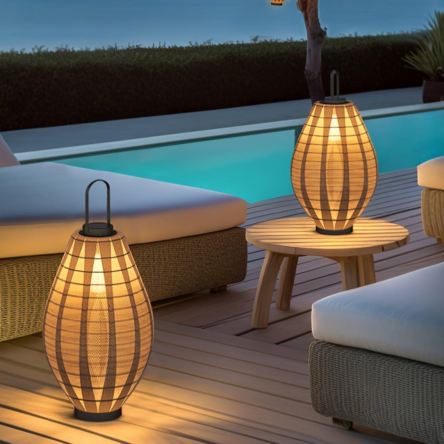 Ray Mesh Beacon Outdoor Lamp - Neutralighting