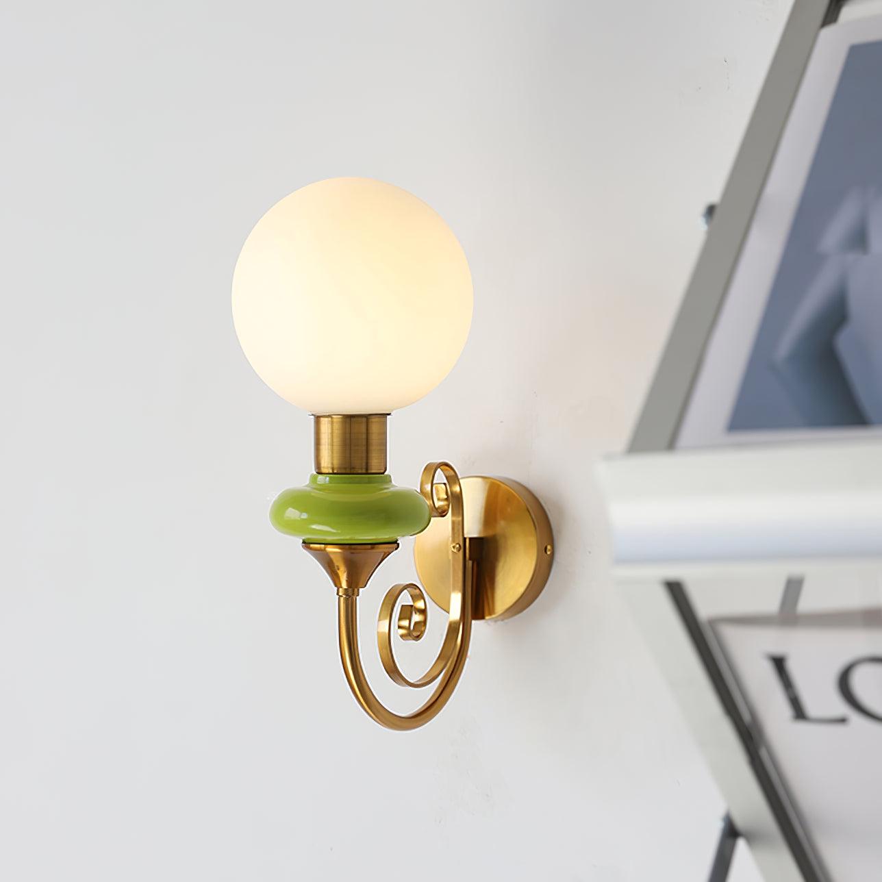 Velin Brass Wall Lamp - Neutralighting
