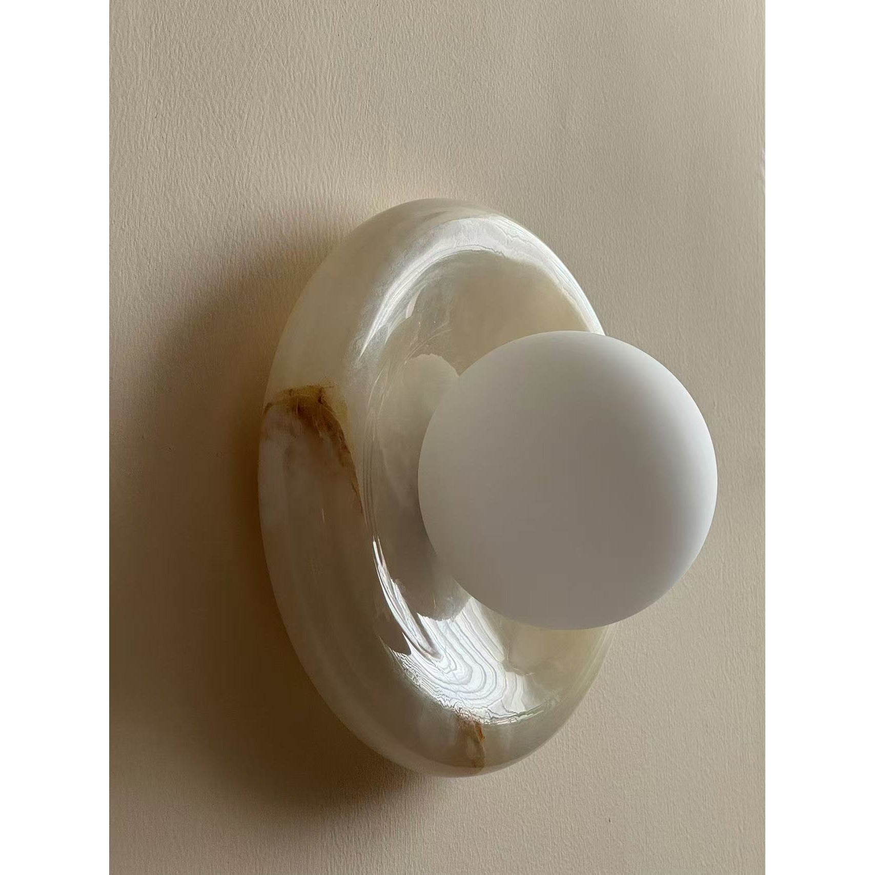 Avi Marble Indoor Wall Sconce - Neutralighting