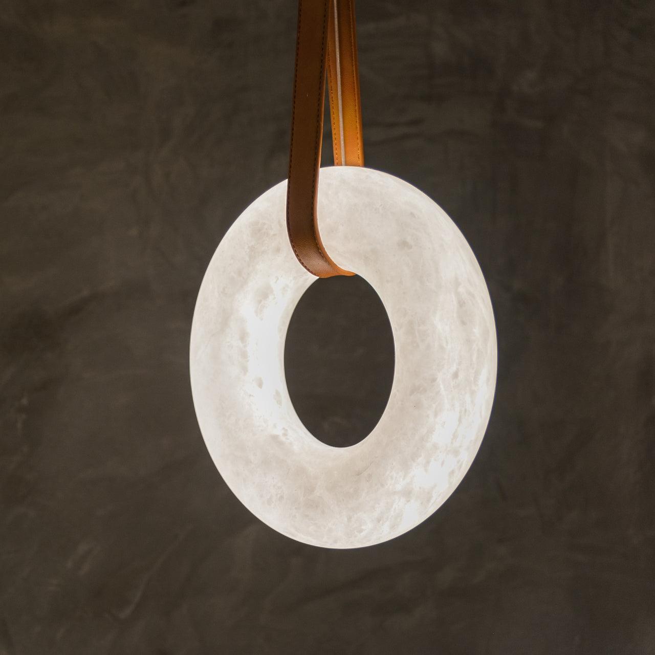 Étoile Pendant Light Chandelier Alabaster Ring Triple Leather - Neutralighting