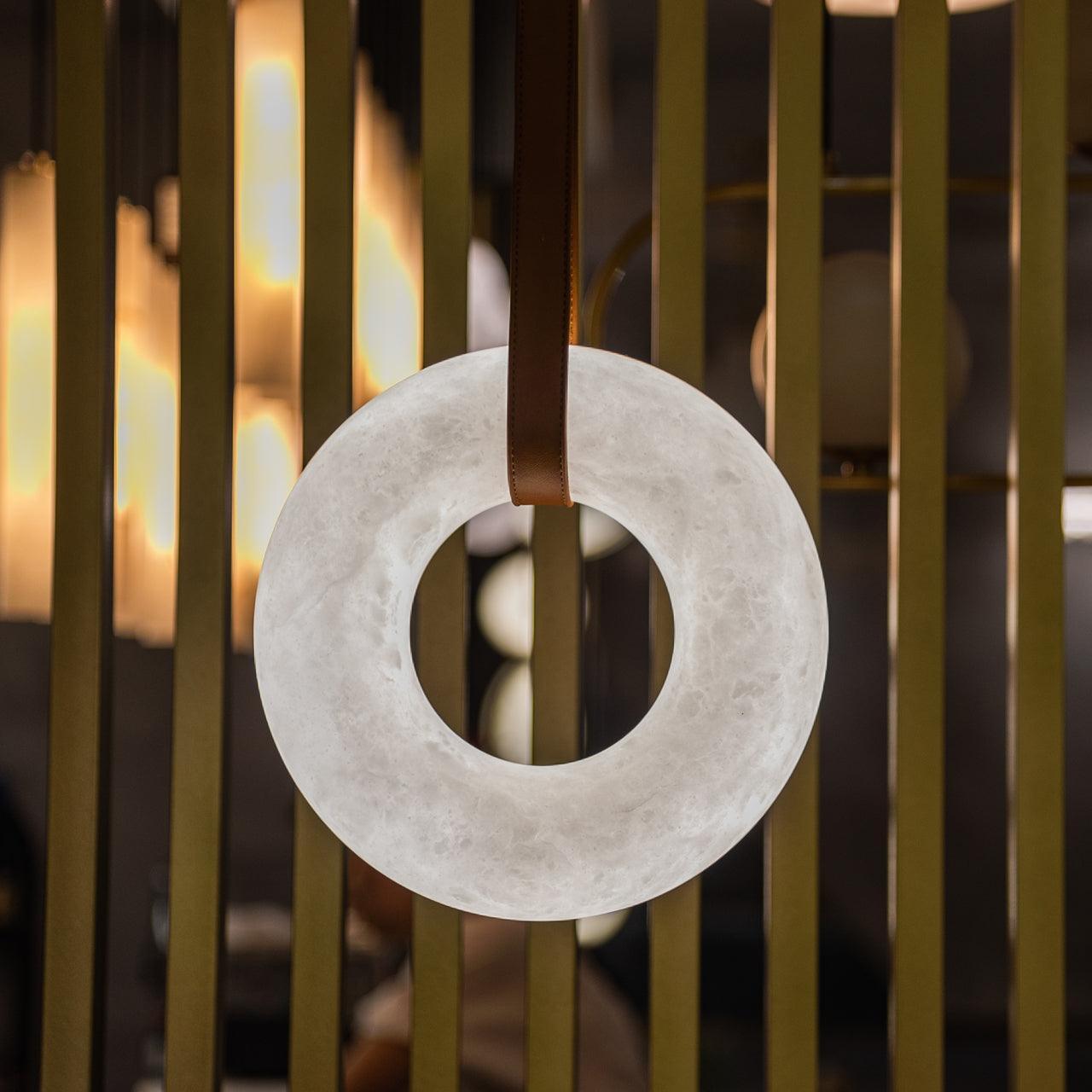Étoile Pendant Light Chandelier Alabaster Ring Triple Leather - Neutralighting