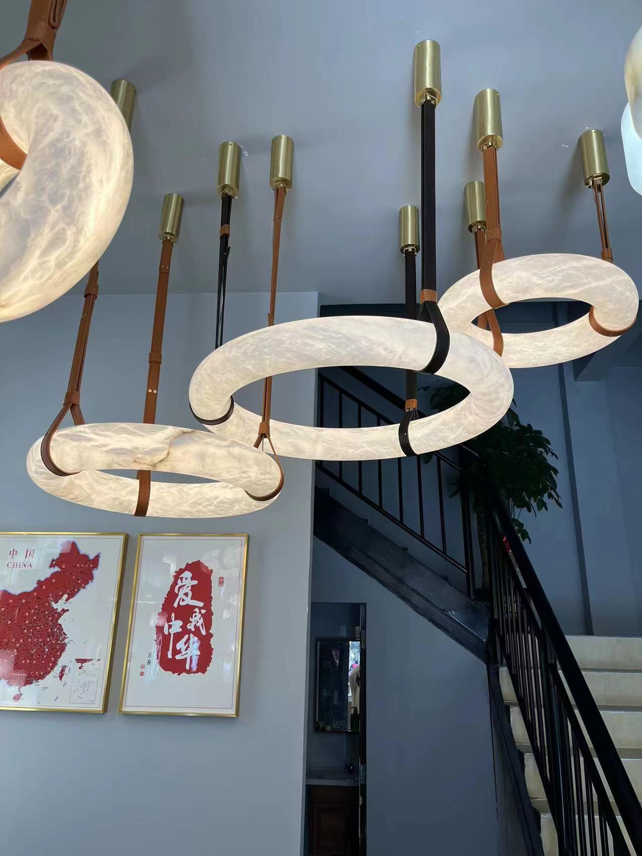 Étoile Pendant Light Chandelier Alabaster Ring Triple Leather - Neutralighting