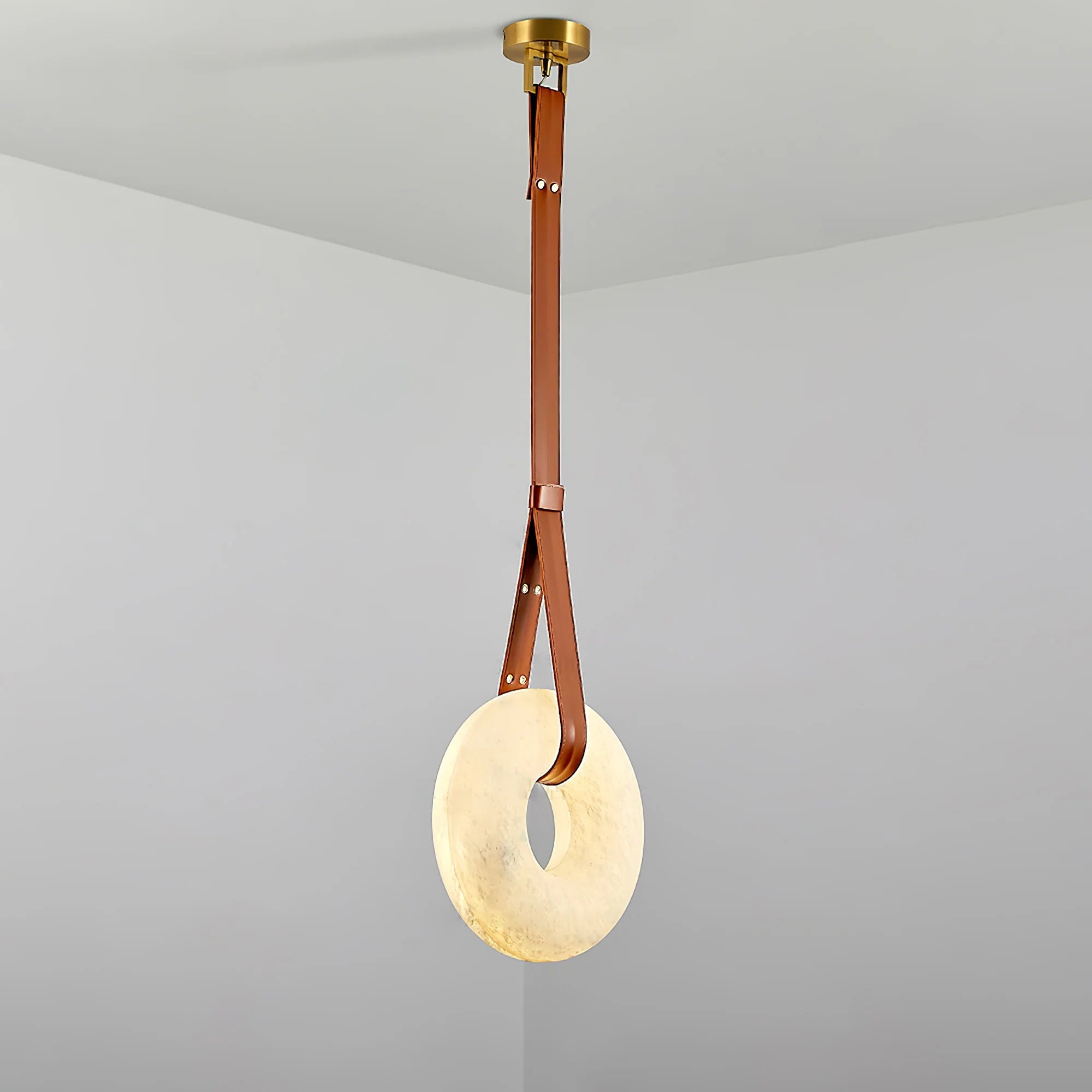 Étoile Pendant Light Chandelier Alabaster Ring Triple Leather - Neutralighting